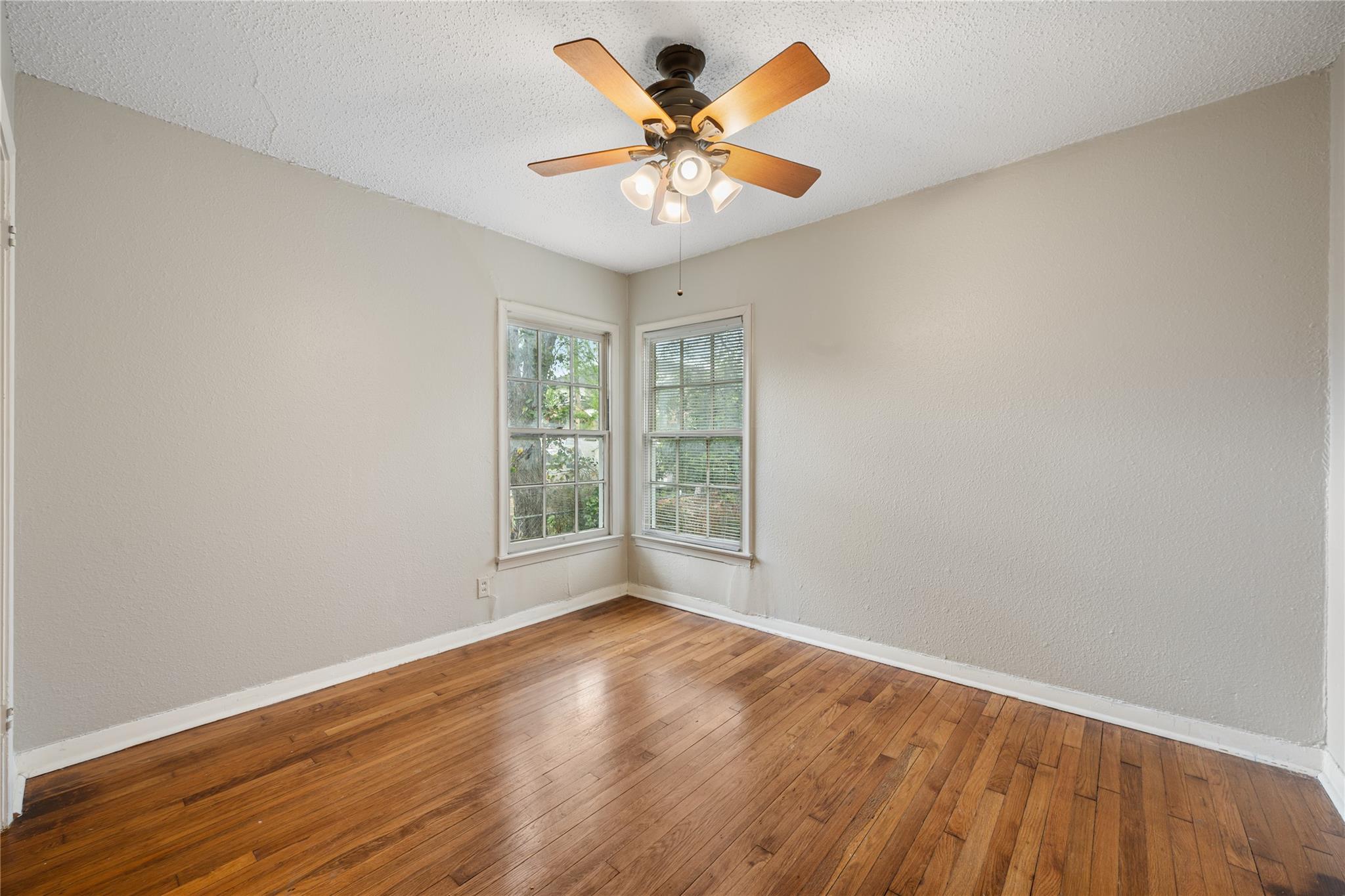 2639 W 45th St, Austin, TX 78731