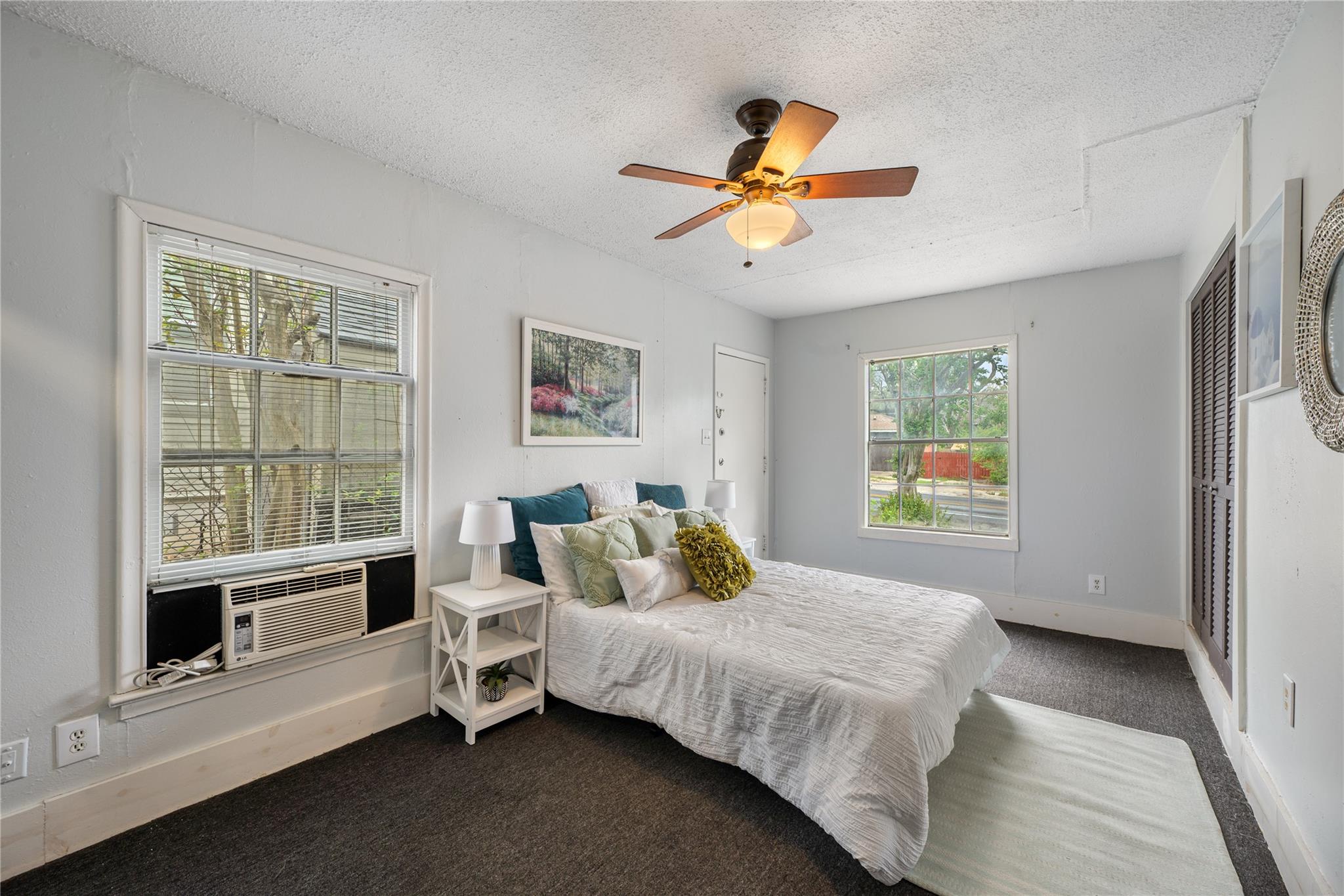 2639 W 45th St, Austin, TX 78731