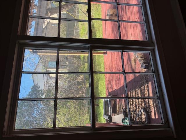 2639 W 45th St, Austin, TX 78731