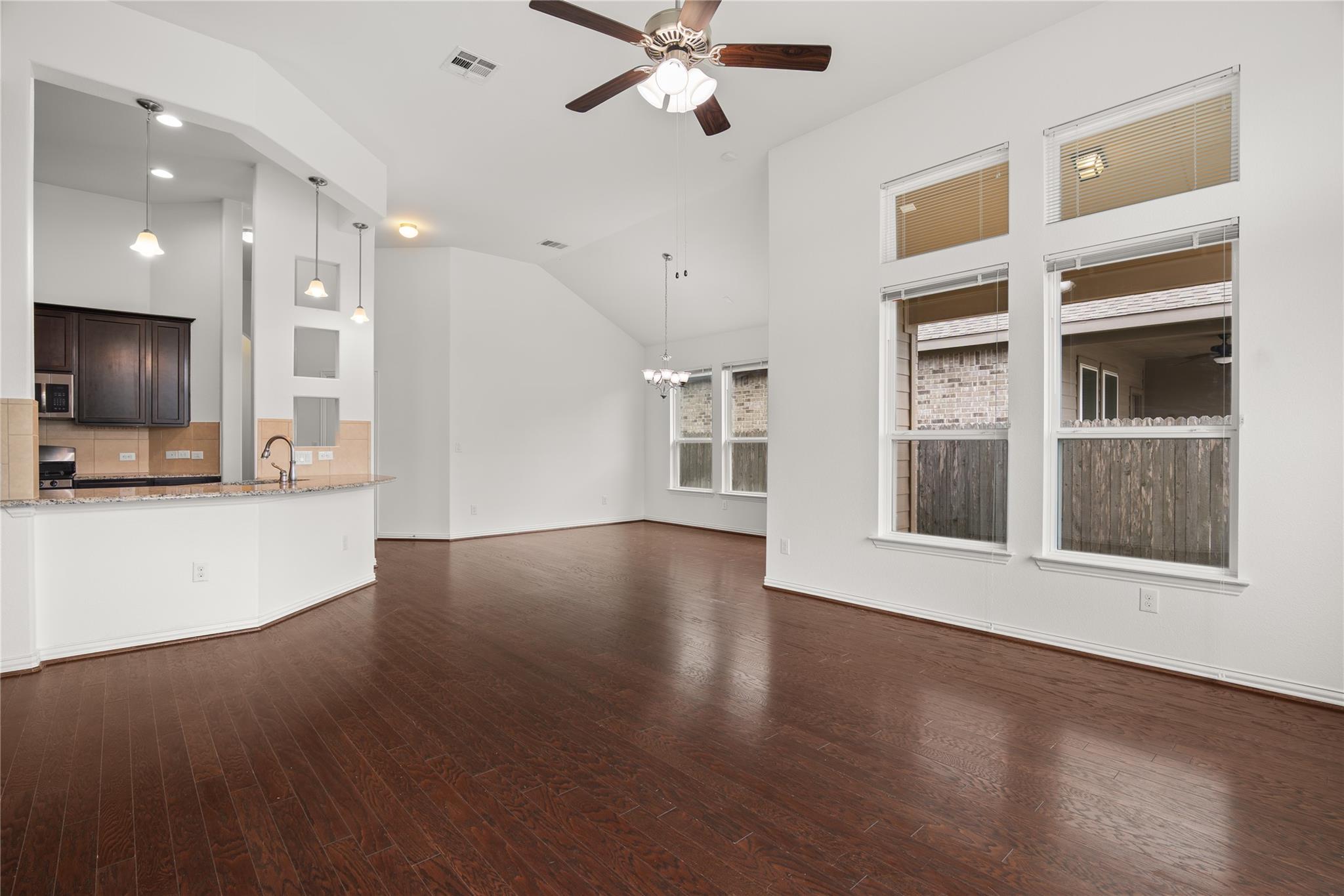 349 Vista Portola Loop, Liberty Hill, TX 78642