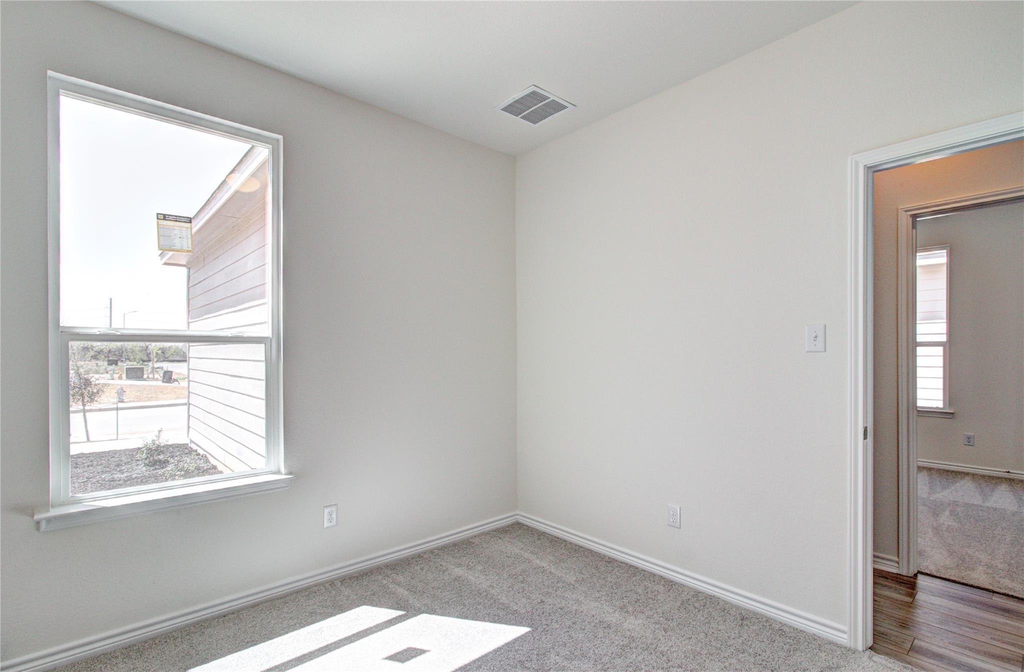 3423 Old Almonte Dr, San Antonio, TX 78224