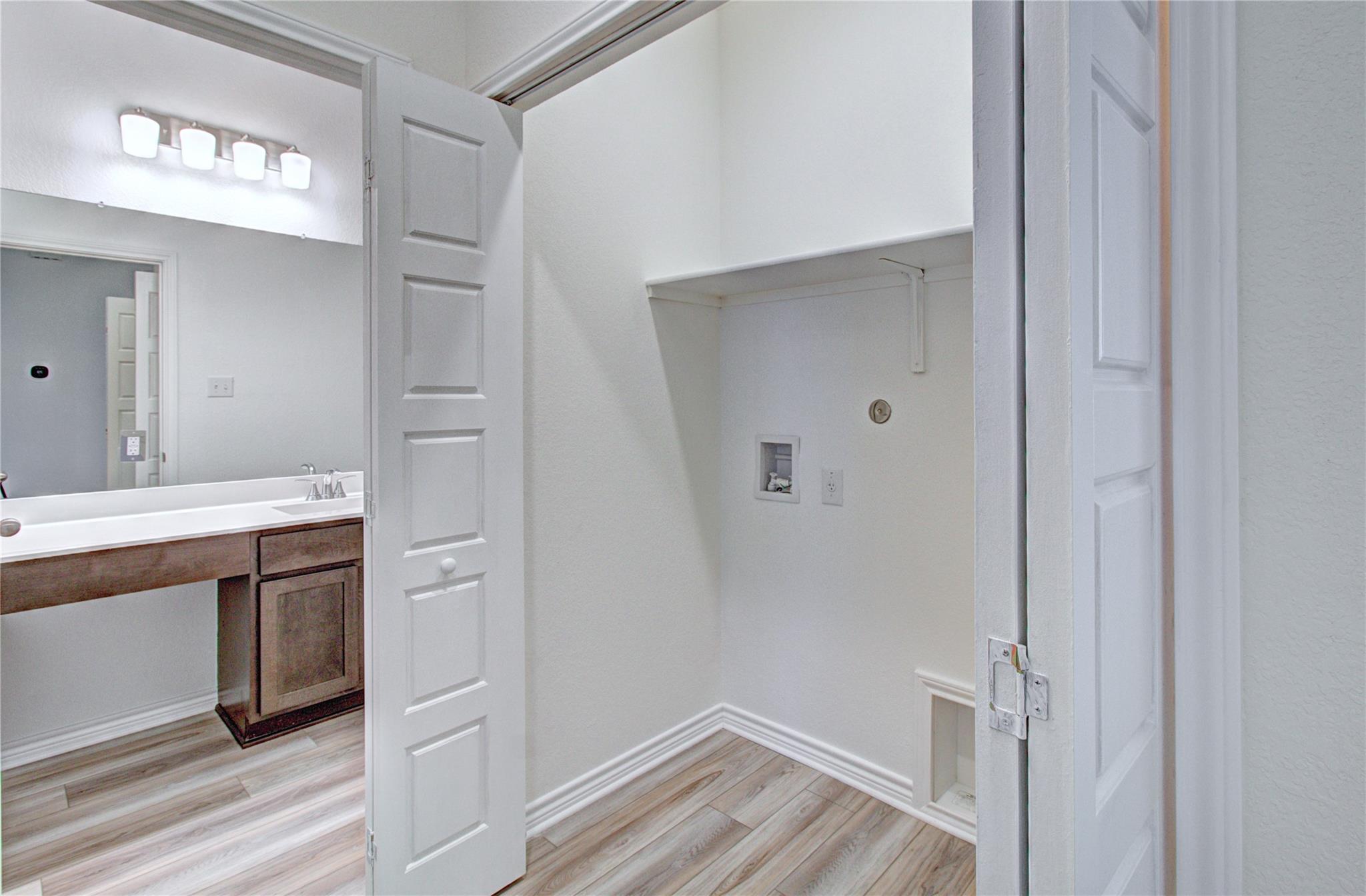 3423 Old Almonte Dr, San Antonio, TX 78224