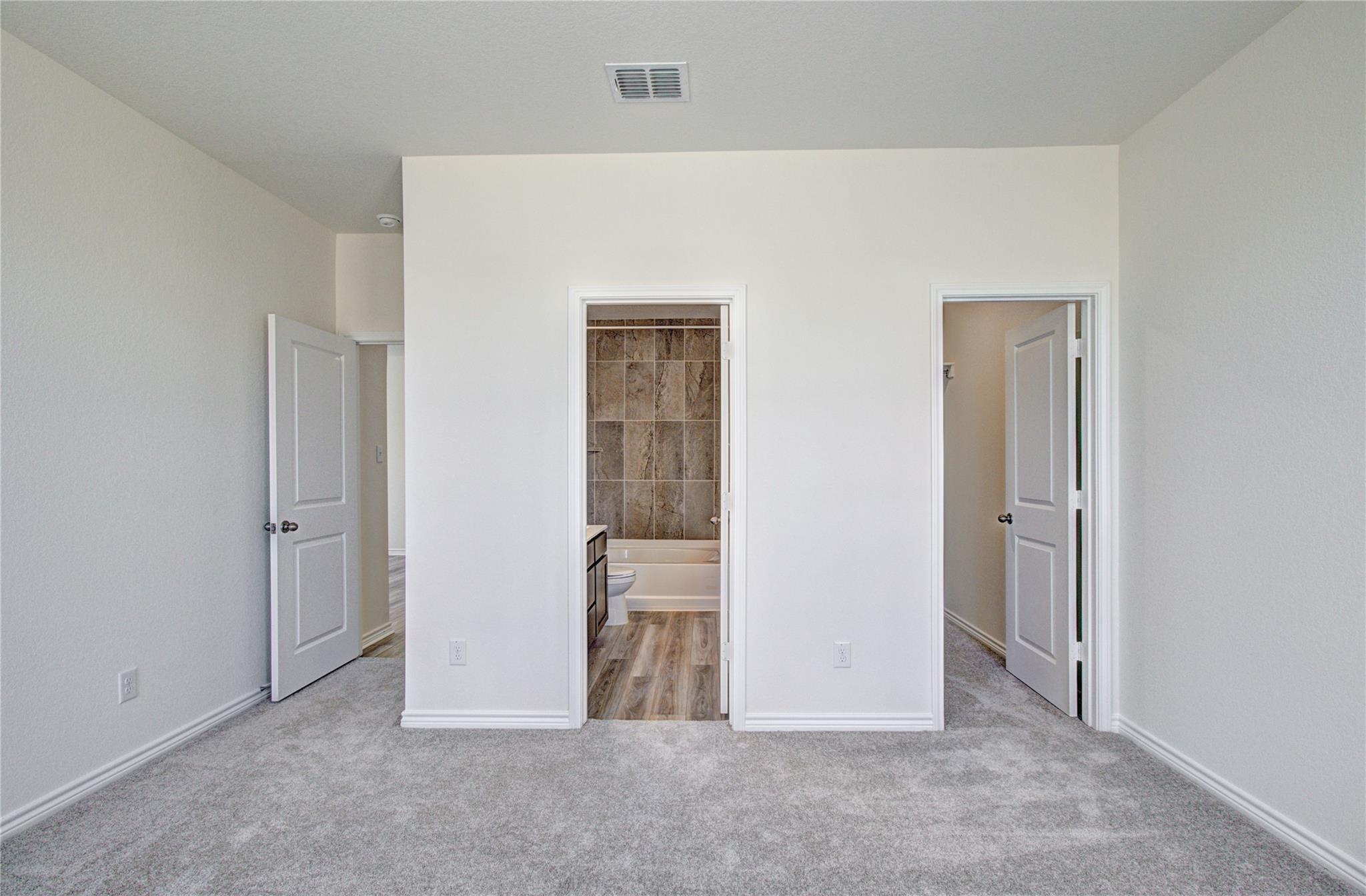 3423 Old Almonte Dr, San Antonio, TX 78224