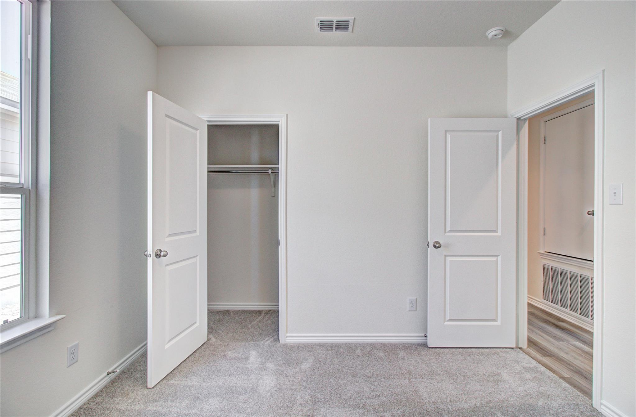 3423 Old Almonte Dr, San Antonio, TX 78224