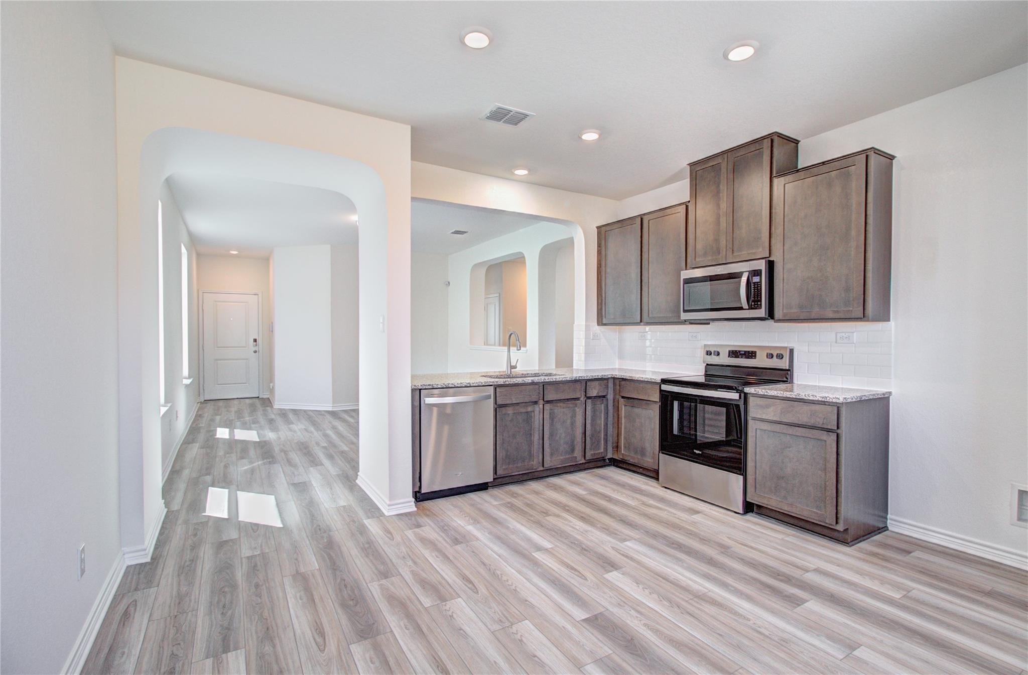 3423 Old Almonte Dr, San Antonio, TX 78224