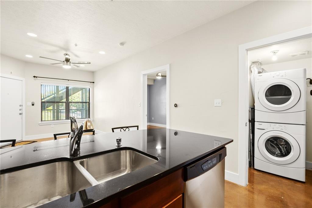 1807 Poquito St # 38, Austin, TX 78702