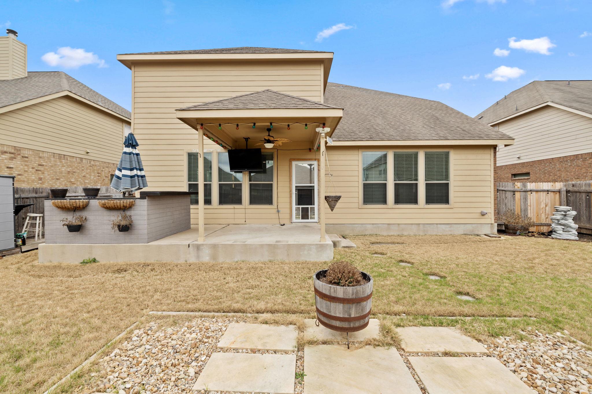 1105 Tabernash Dr, Leander, TX 78641