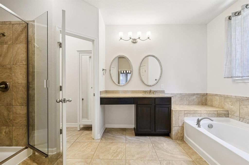 2244 Hilltop Climb Dr, Leander, TX 78641