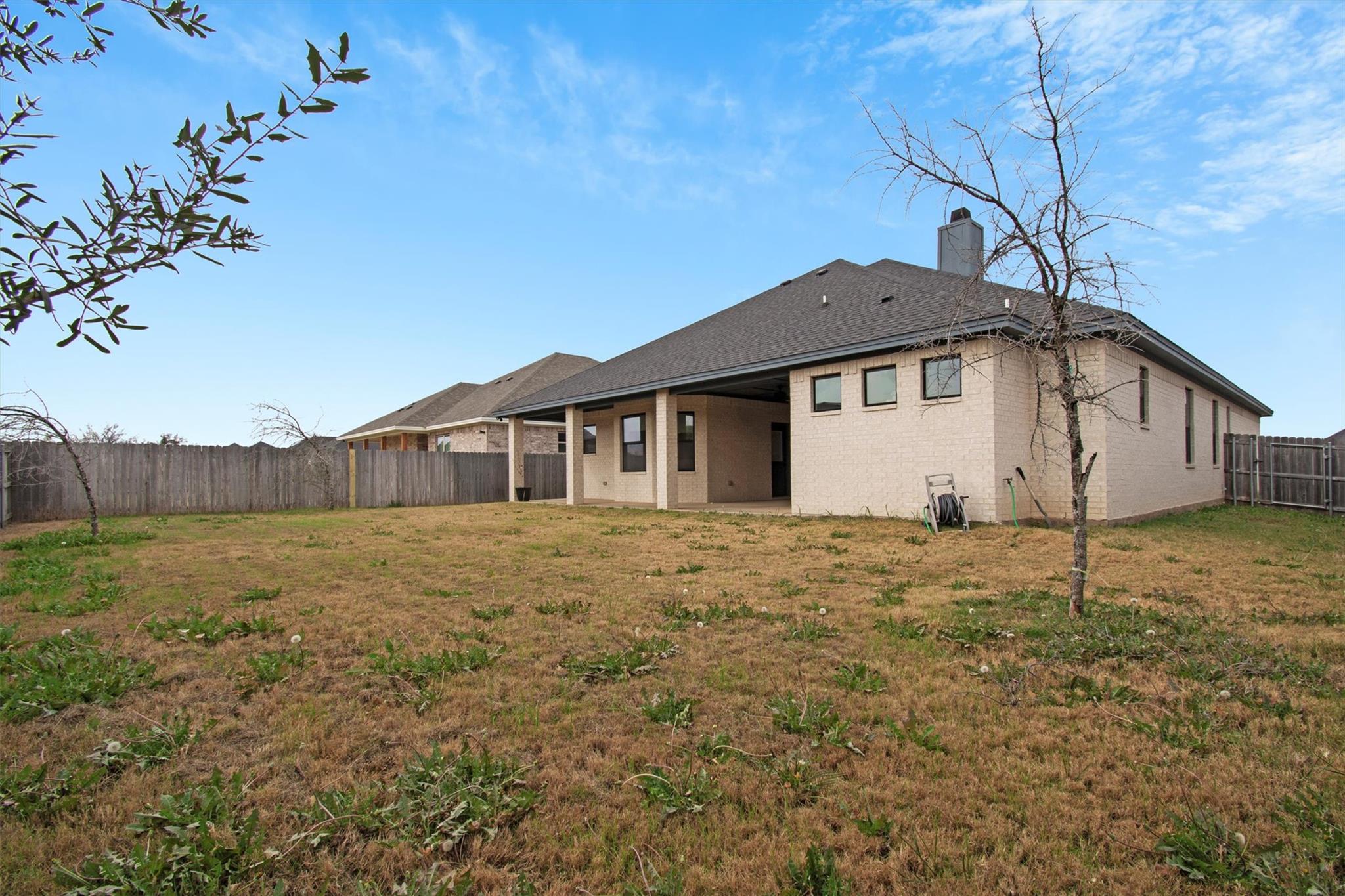5404 Black Horse Ct, Waco, TX 76708