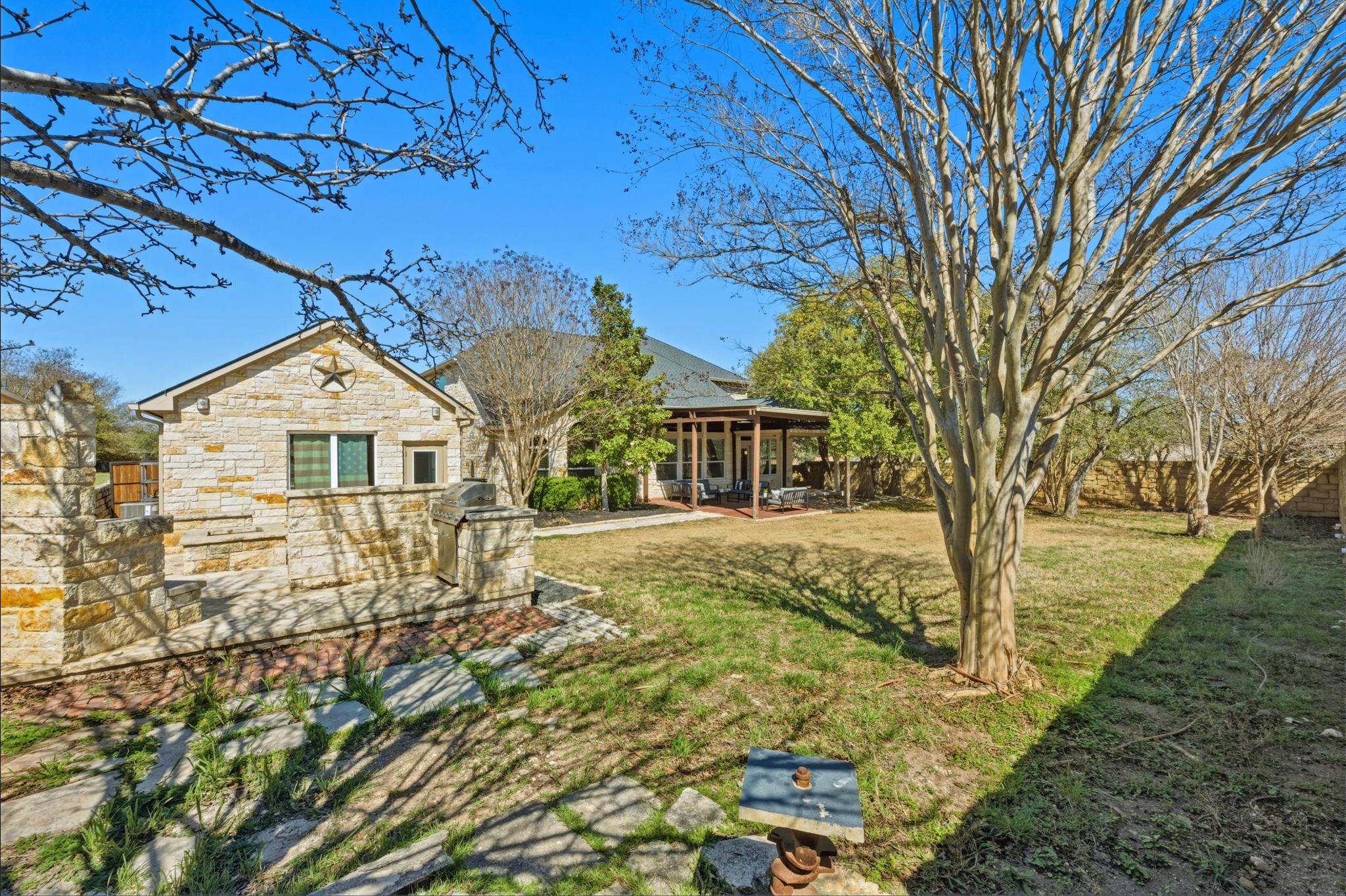 1023 Grassy Field Rd, Austin, TX 78737