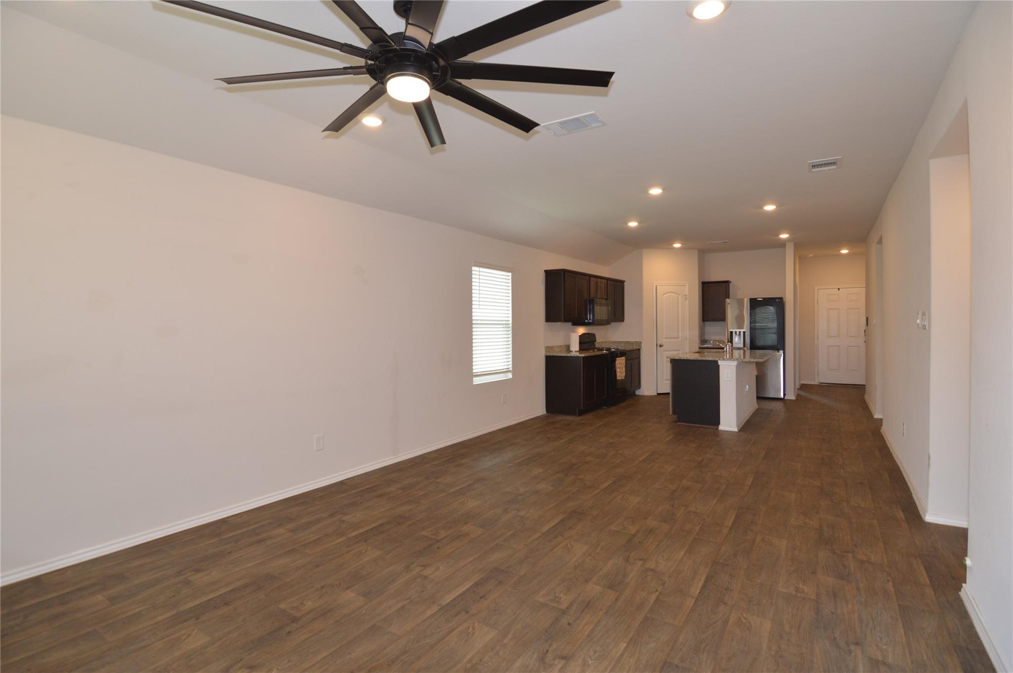 109 BLACK WOLF Run, San Marcos, TX 78666