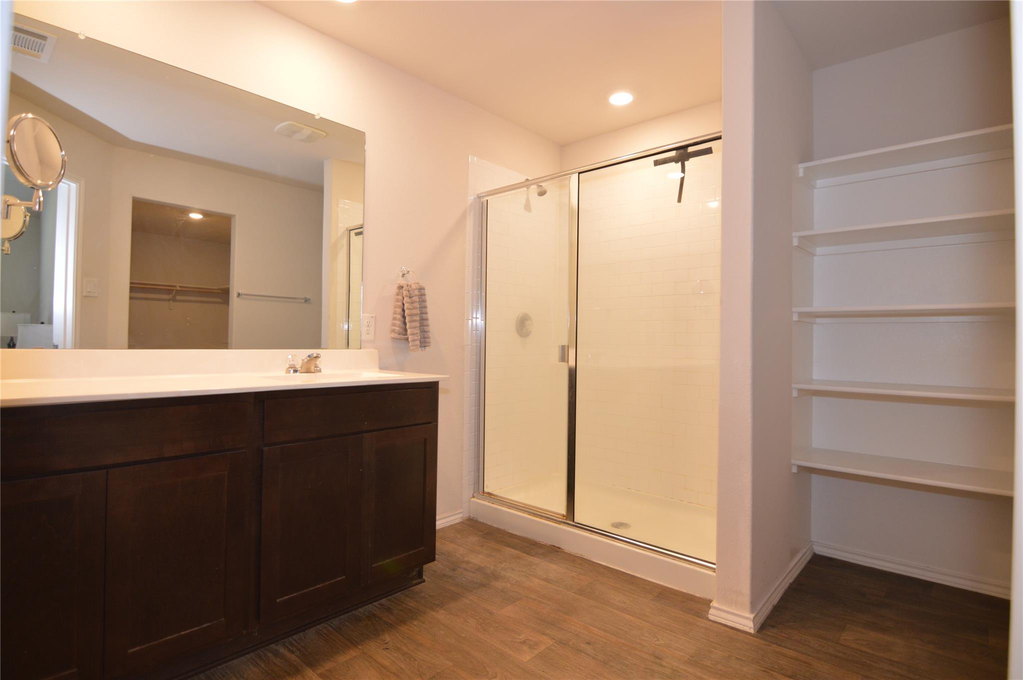 109 BLACK WOLF Run, San Marcos, TX 78666