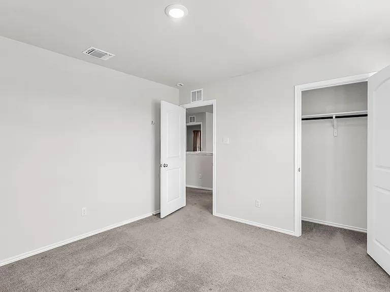 156 Janice Rd, Taylor, TX 76574