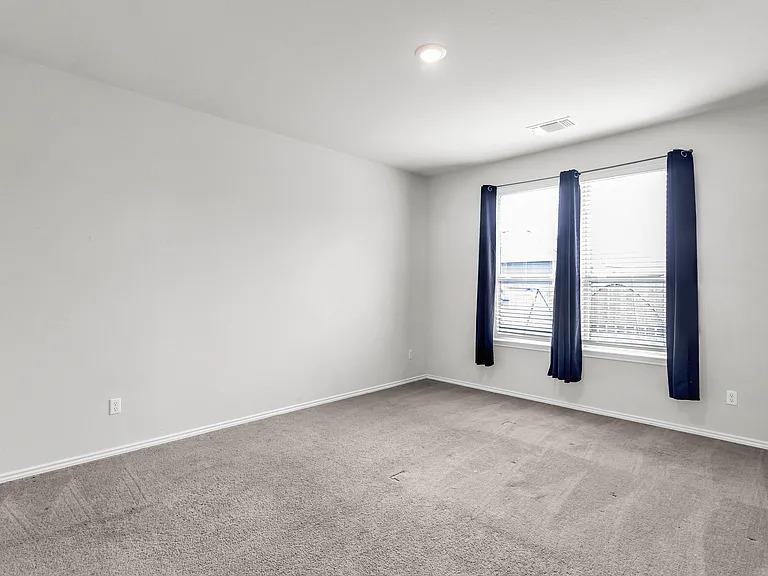 156 Janice Rd, Taylor, TX 76574