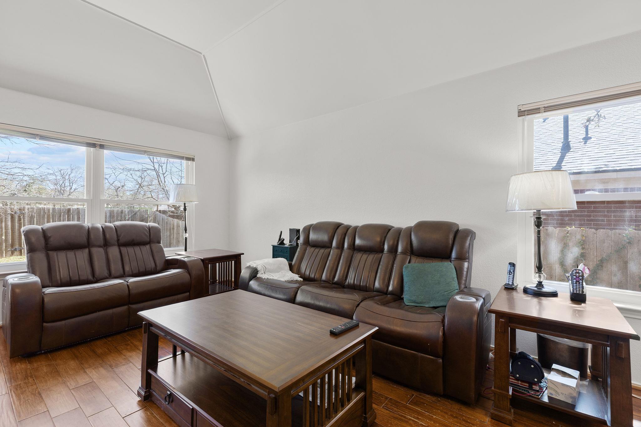 3624 Flora Vista Loop, Round Rock, TX 78681