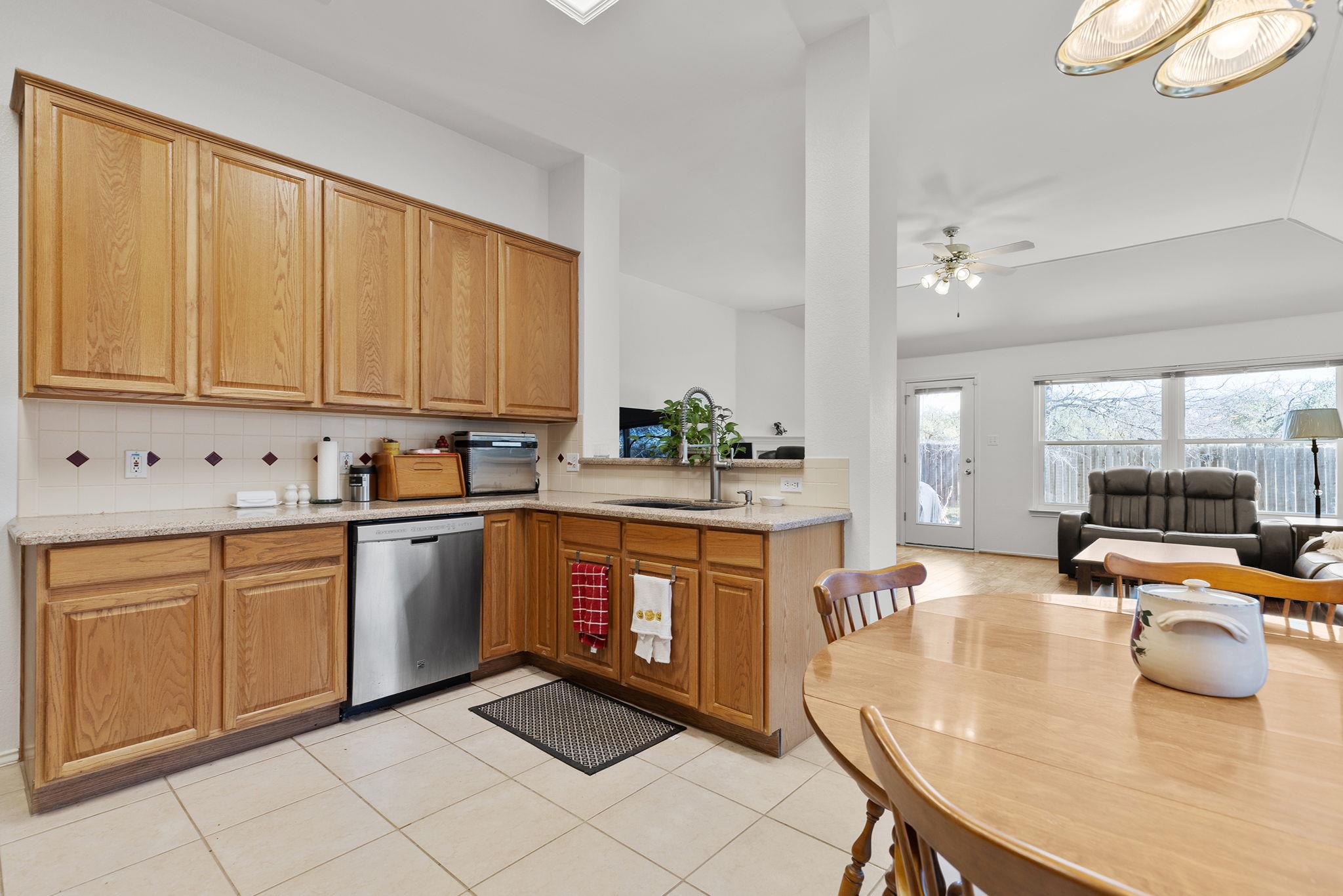 3624 Flora Vista Loop, Round Rock, TX 78681