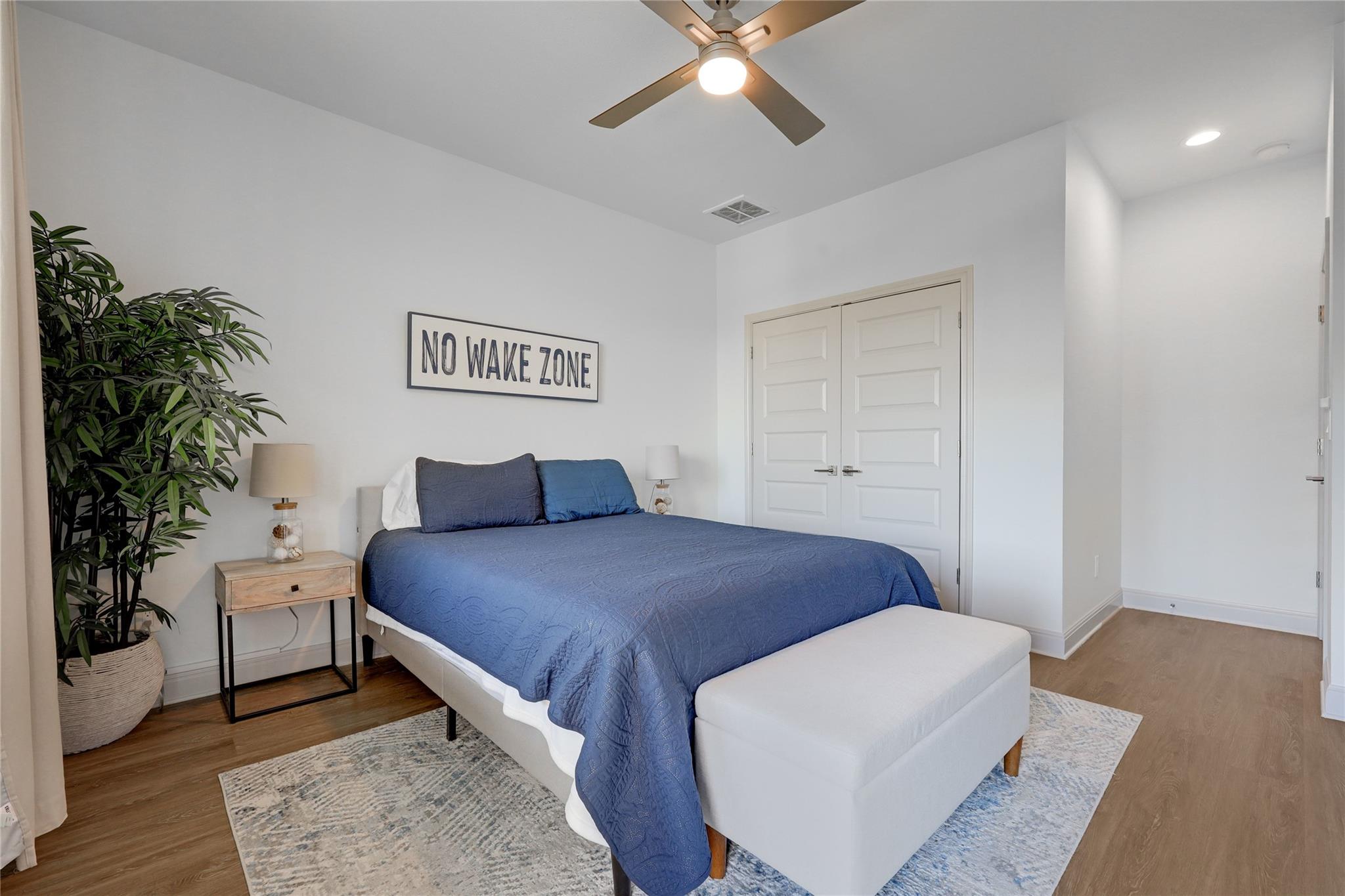 524 Palmer Dr, Lago Vista, TX 78645