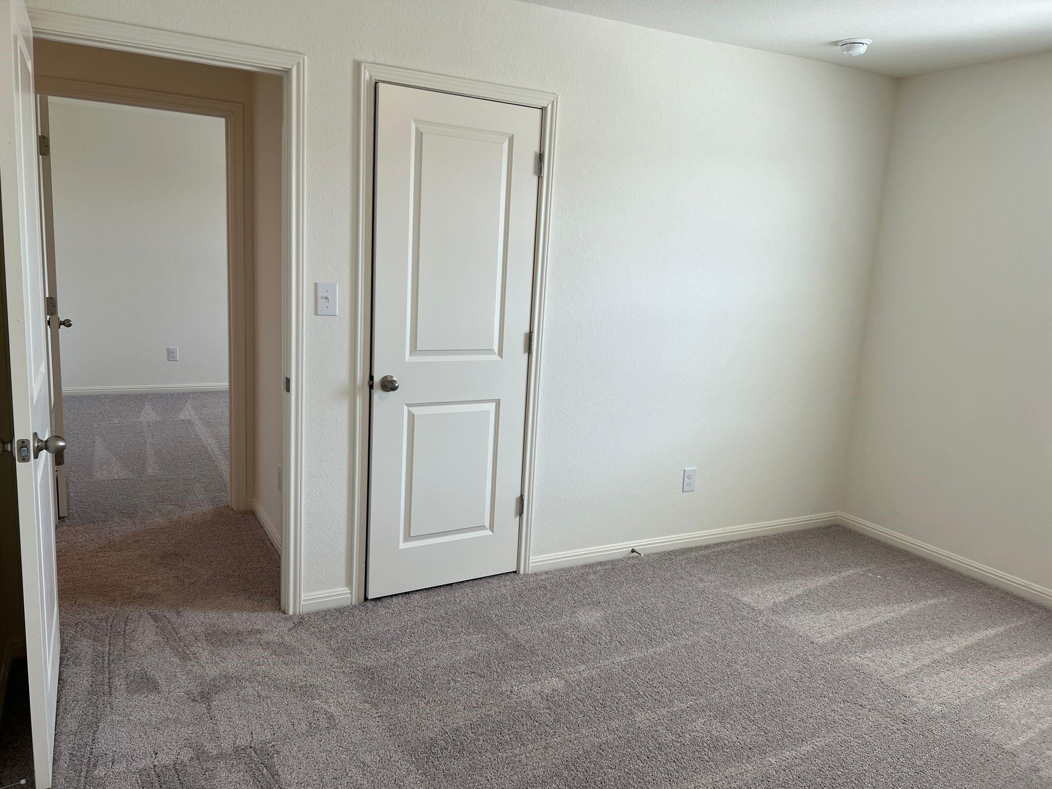 624 Gemsbok Dr, Hutto, TX 78364