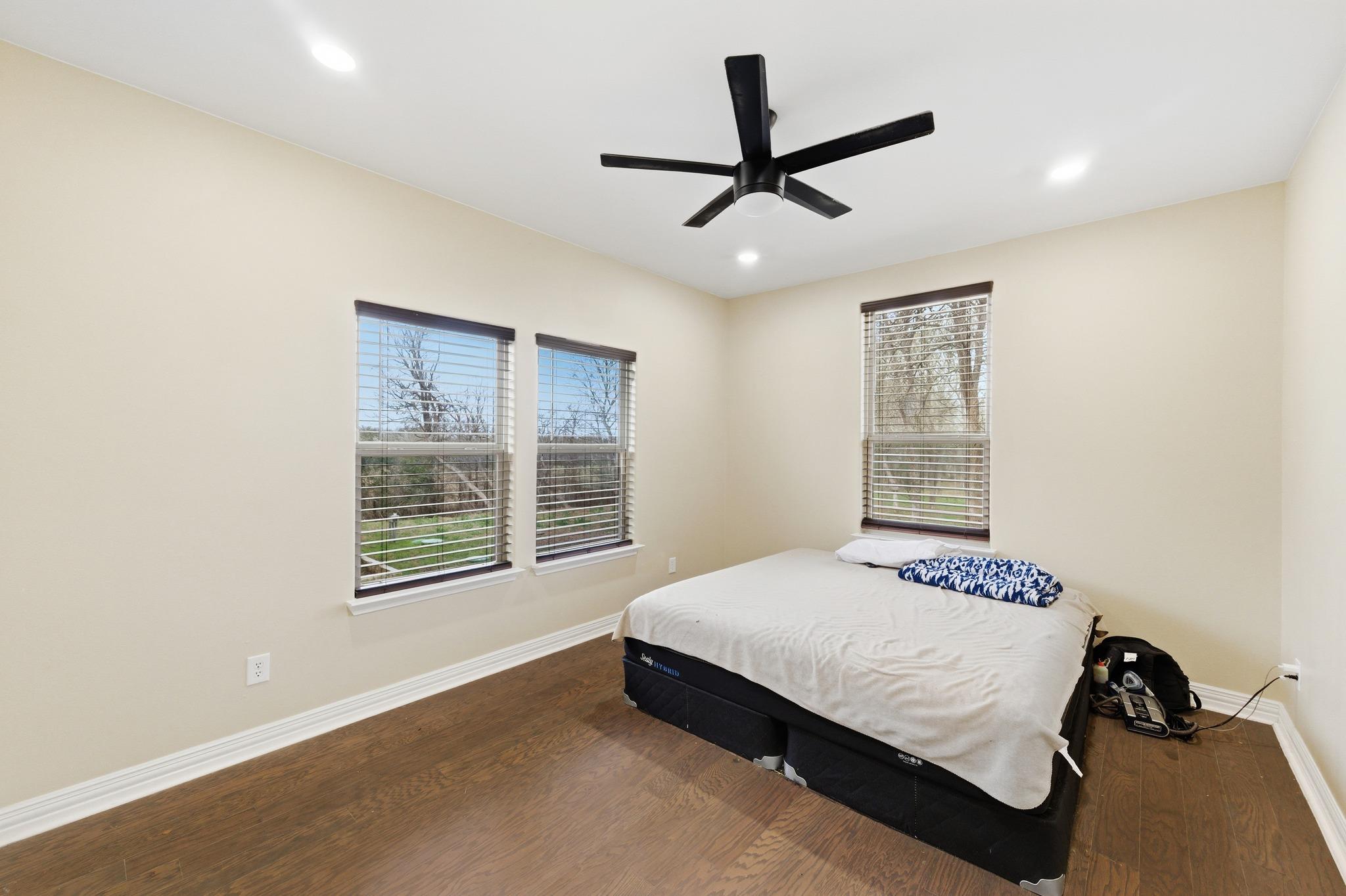 2247 Old Highway 20, McDade, TX 78650