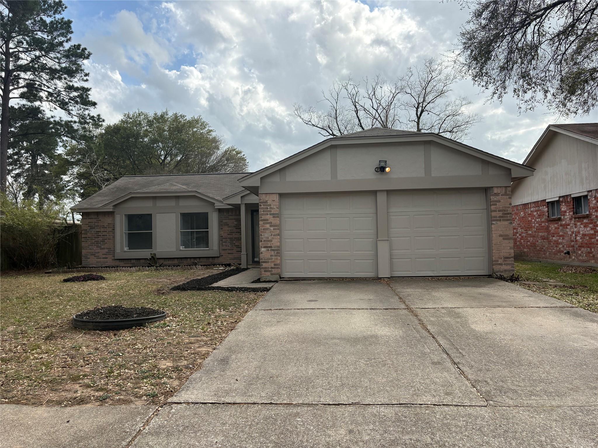4631 Enchanted Rock Ln, Spring, TX 77388