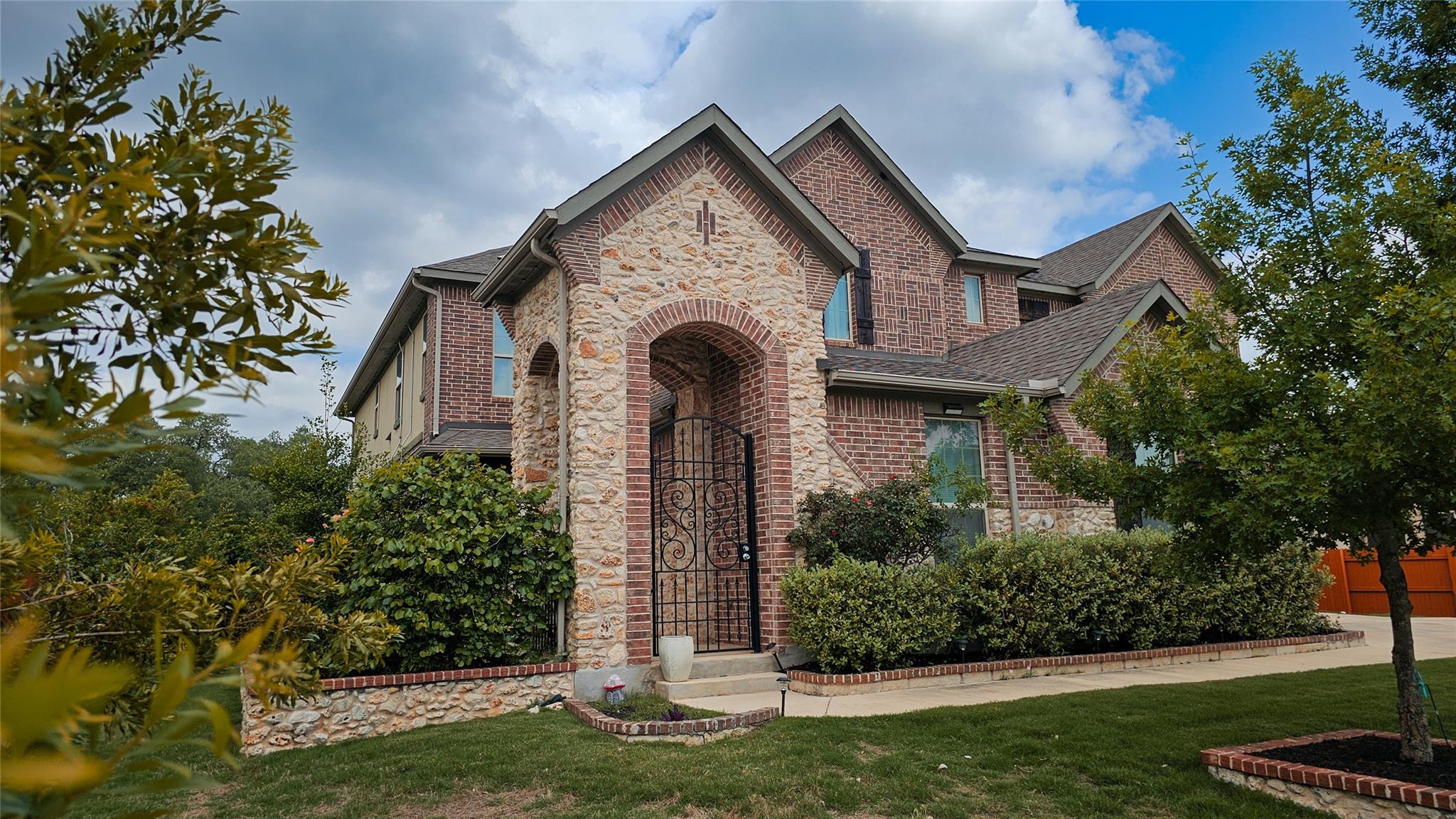 4429 Cherry Bark Dr, Leander, TX 78641