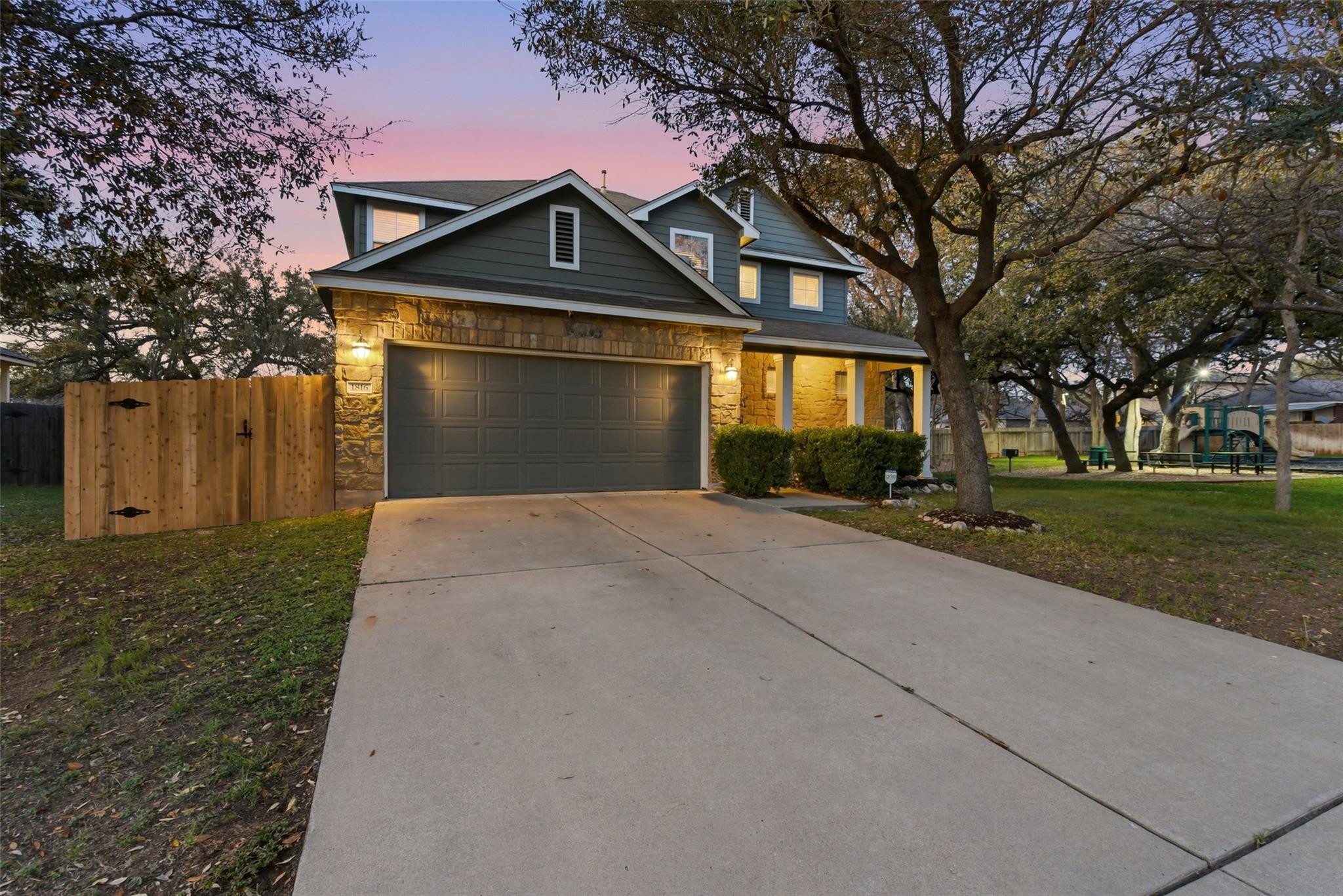 1816 O'Callahan Dr, Austin, TX 78748