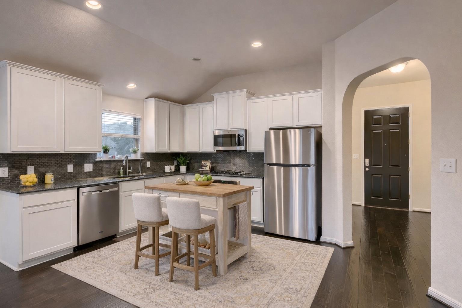 18400 Deep Well Dr, Austin, TX 78738