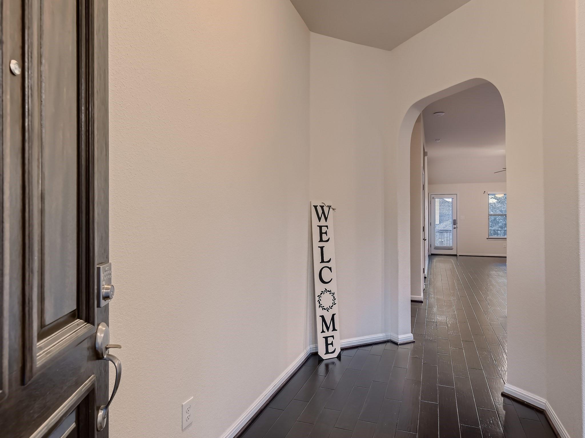 18400 Deep Well Dr, Austin, TX 78738