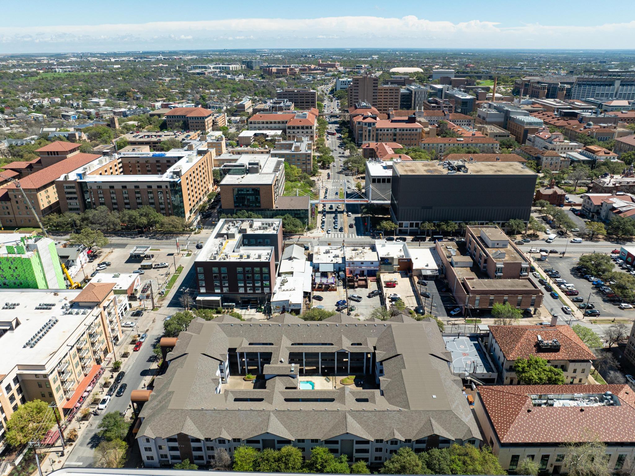 501 W 26th St # 113, Austin, TX 78705