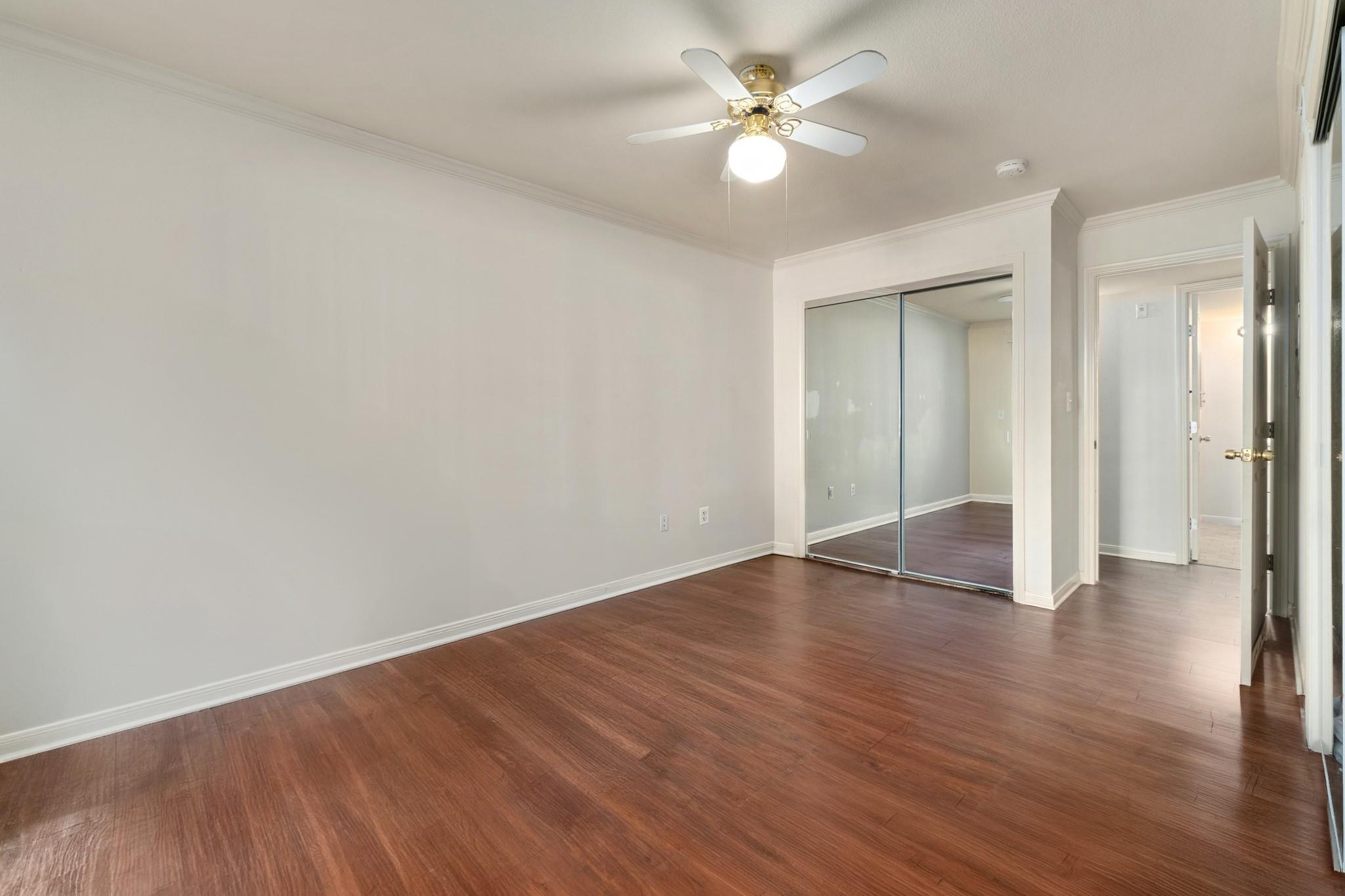 501 W 26th St # 113, Austin, TX 78705