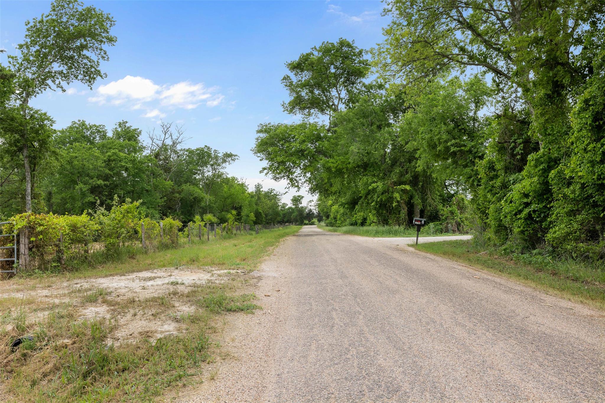 3797 County Road 328, Caldwell, TX 77836