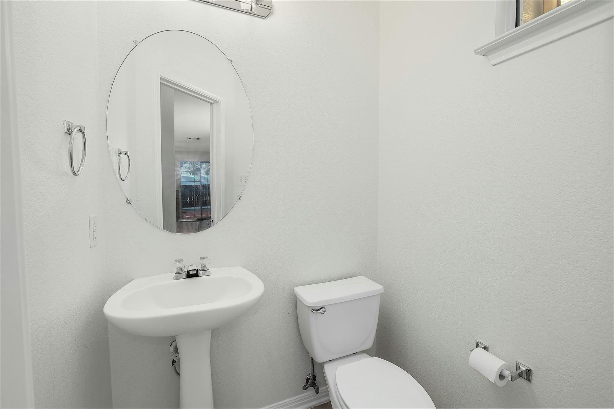 8518 Cahill Dr # 9, Austin, TX 78729