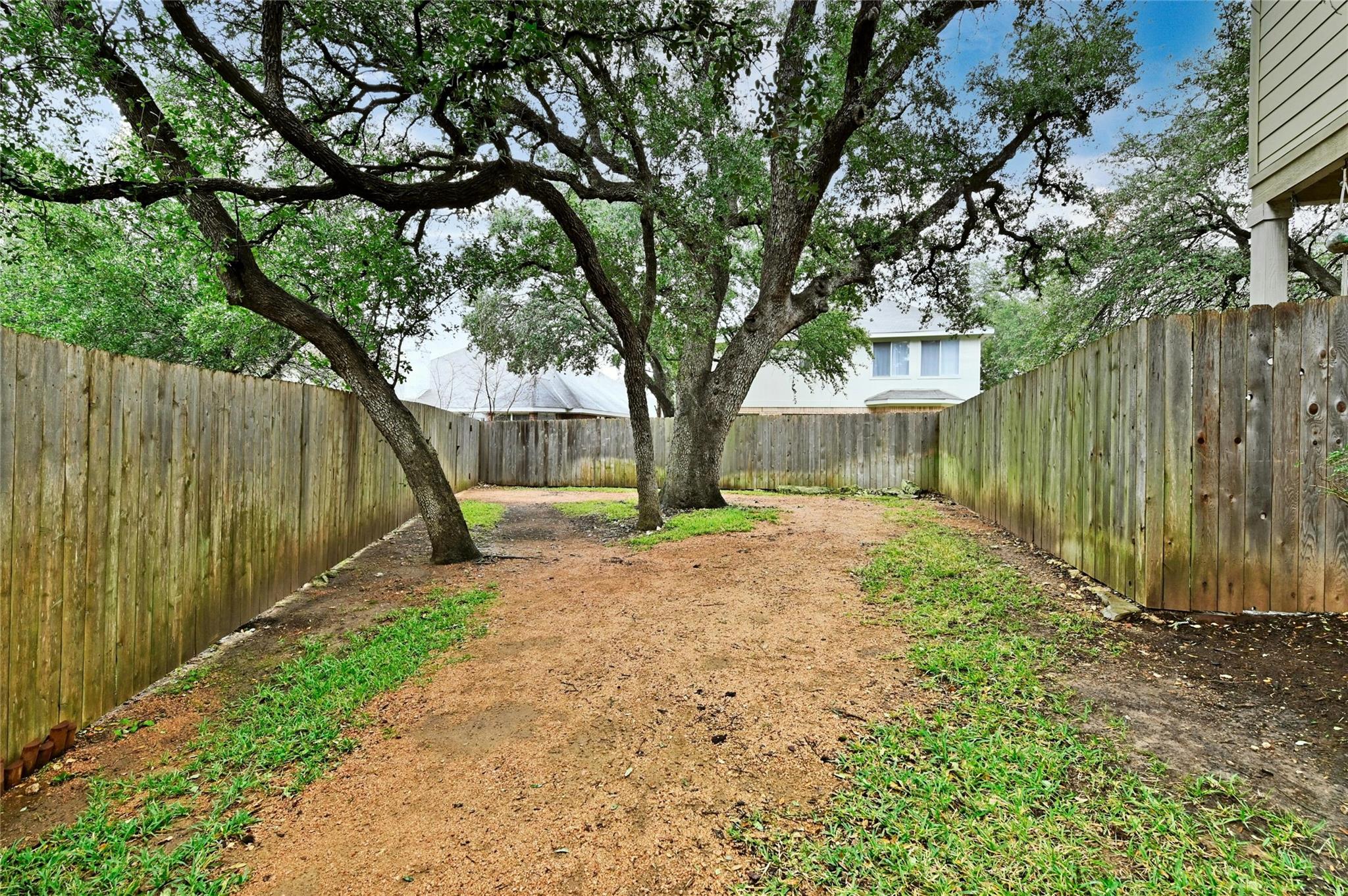 8518 Cahill Dr # 9, Austin, TX 78729