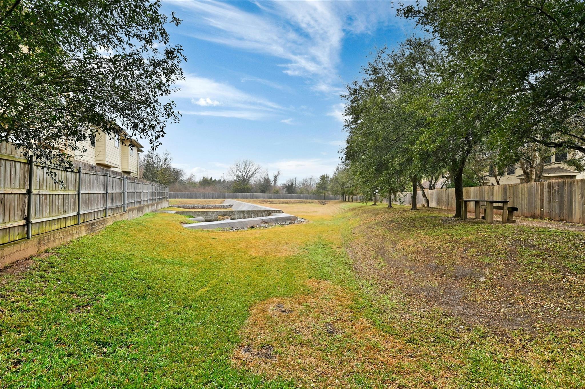 8518 Cahill Dr # 9, Austin, TX 78729