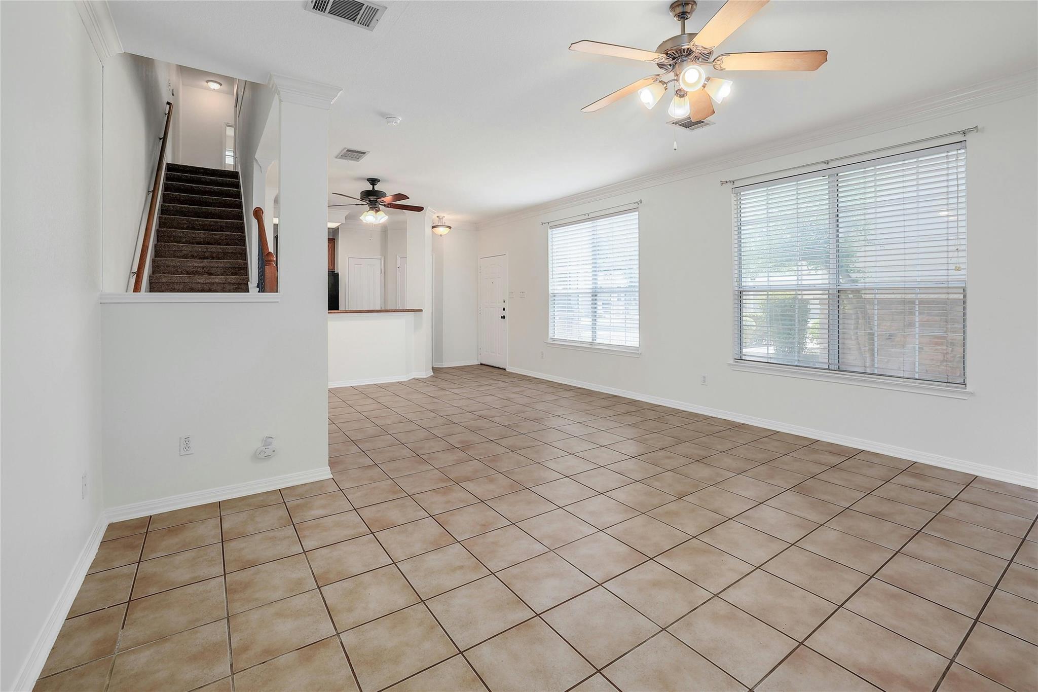 8518 Cahill Dr # 9, Austin, TX 78729