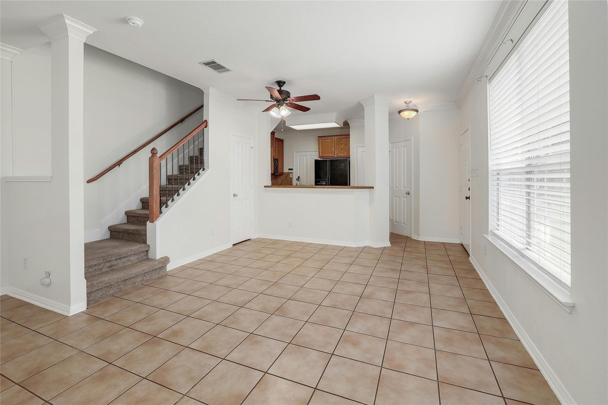 8518 Cahill Dr # 9, Austin, TX 78729