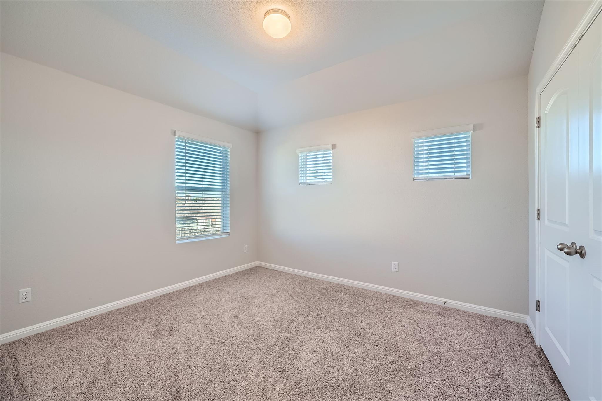 1009 NW Testoa Cv N, Hutto, TX 78634