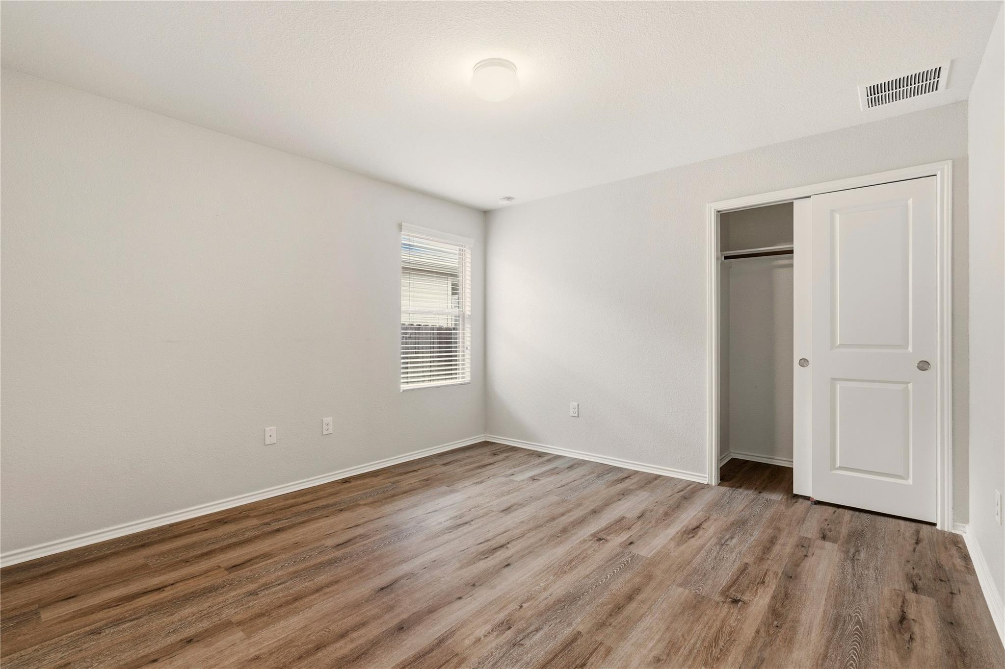 3721 Alpine Autumn Dr, Austin, TX 78744