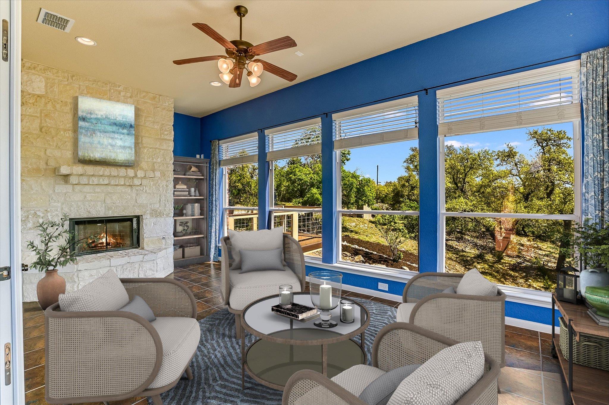 1014 Broken Spoke, Canyon Lake, TX 78133