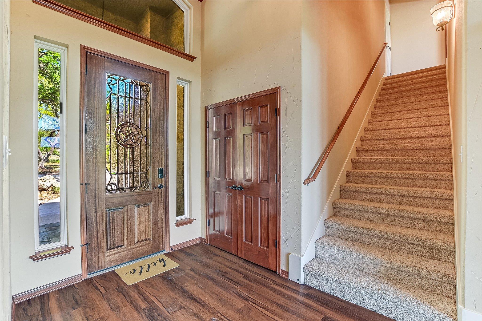 1014 Broken Spoke, Canyon Lake, TX 78133