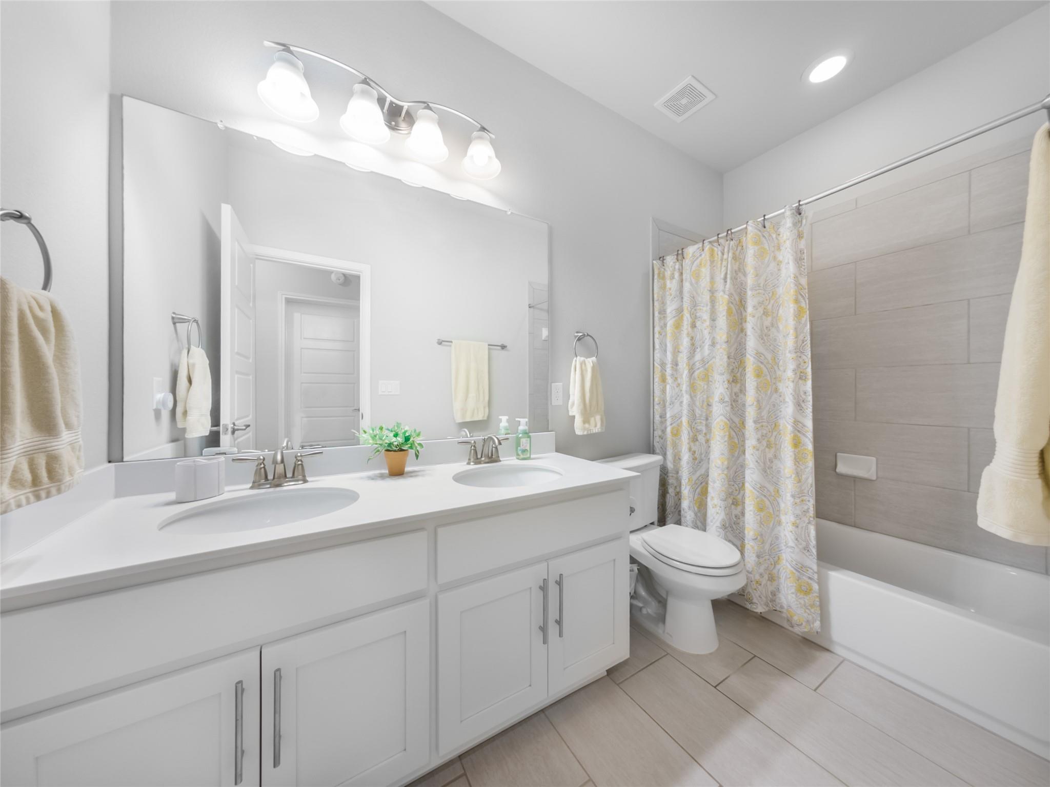 13800 Lyndhurst St # 324, Austin, TX 78717