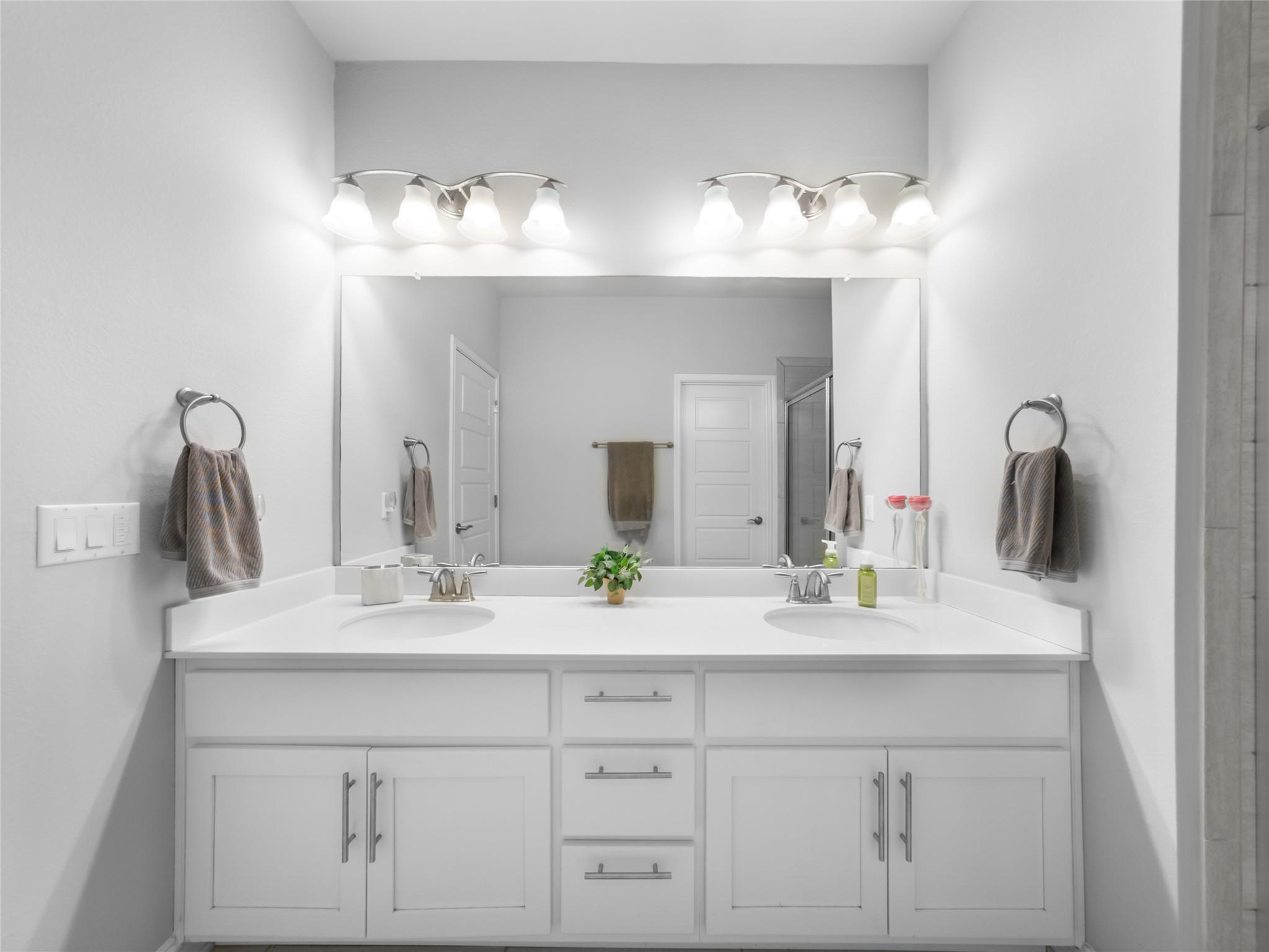 13800 Lyndhurst St # 324, Austin, TX 78717