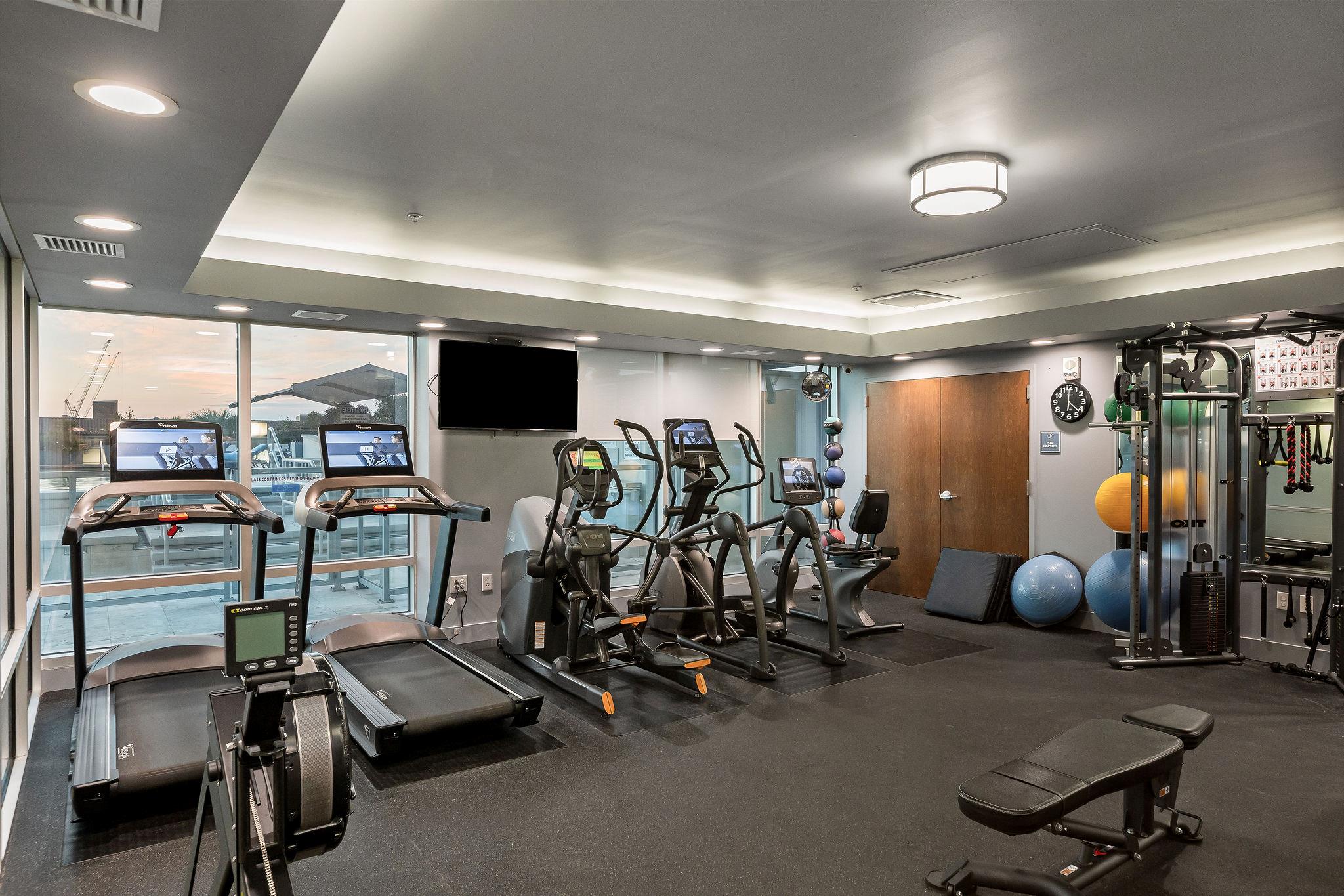 300 Bowie St # 2602, Austin, TX 78703