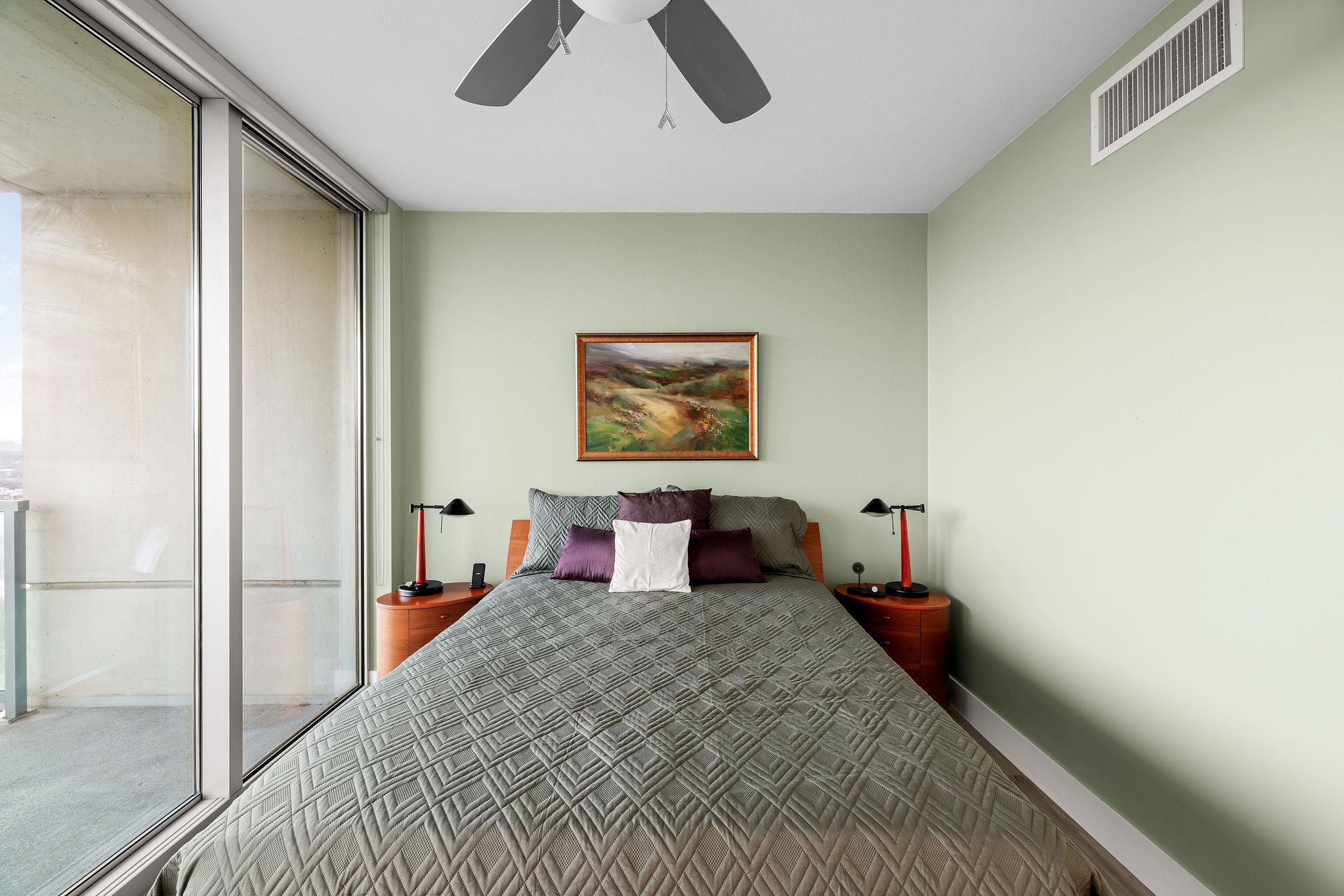 300 Bowie St # 2602, Austin, TX 78703