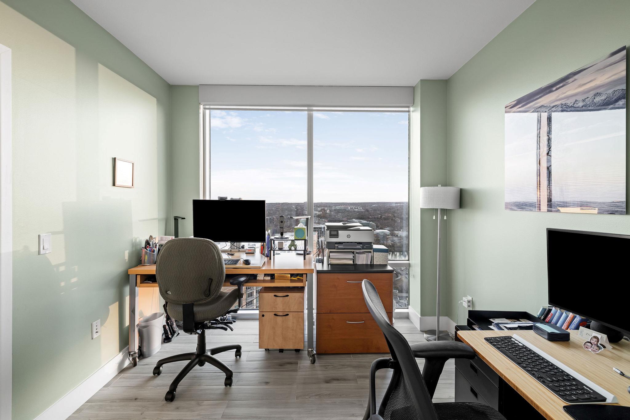 300 Bowie St # 2602, Austin, TX 78703