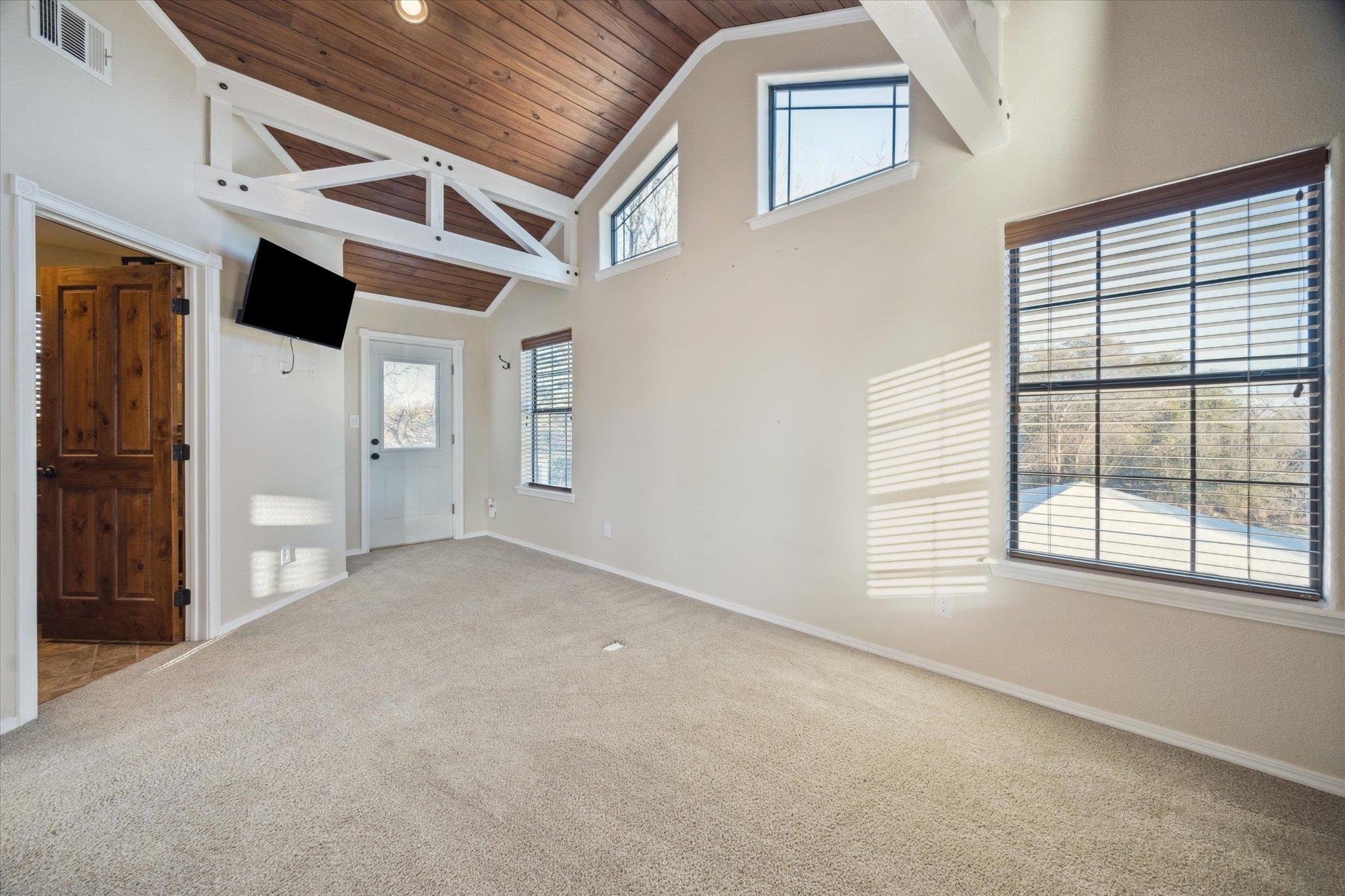 137 Hill Dr Dr, Granite Shoals, TX 78654