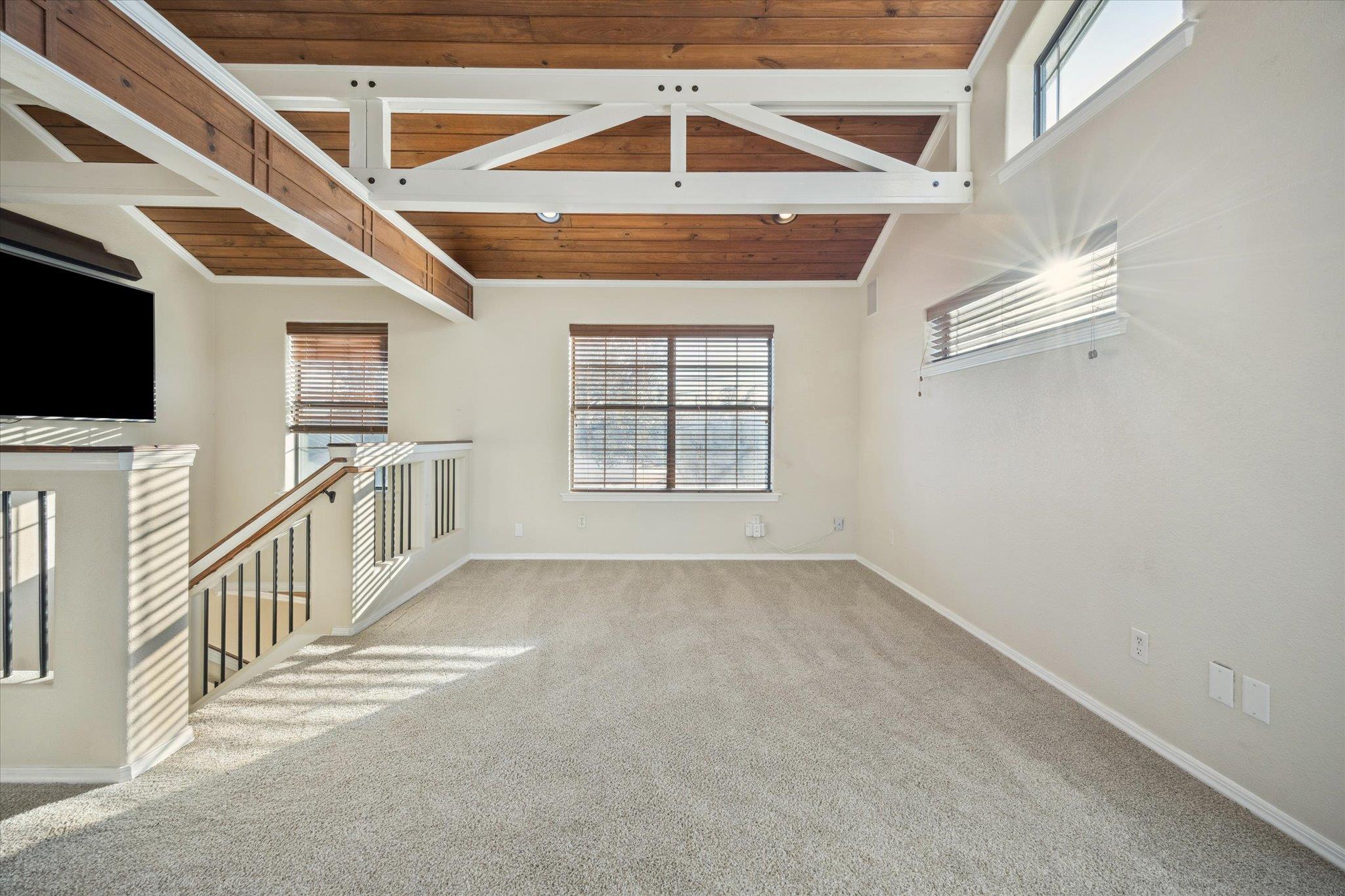 137 Hill Dr Dr, Granite Shoals, TX 78654