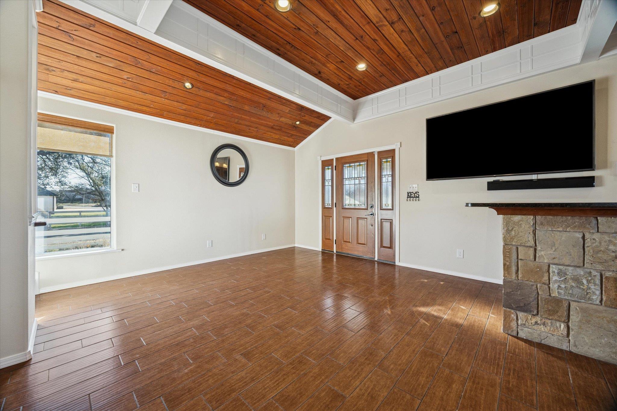 137 Hill Dr Dr, Granite Shoals, TX 78654