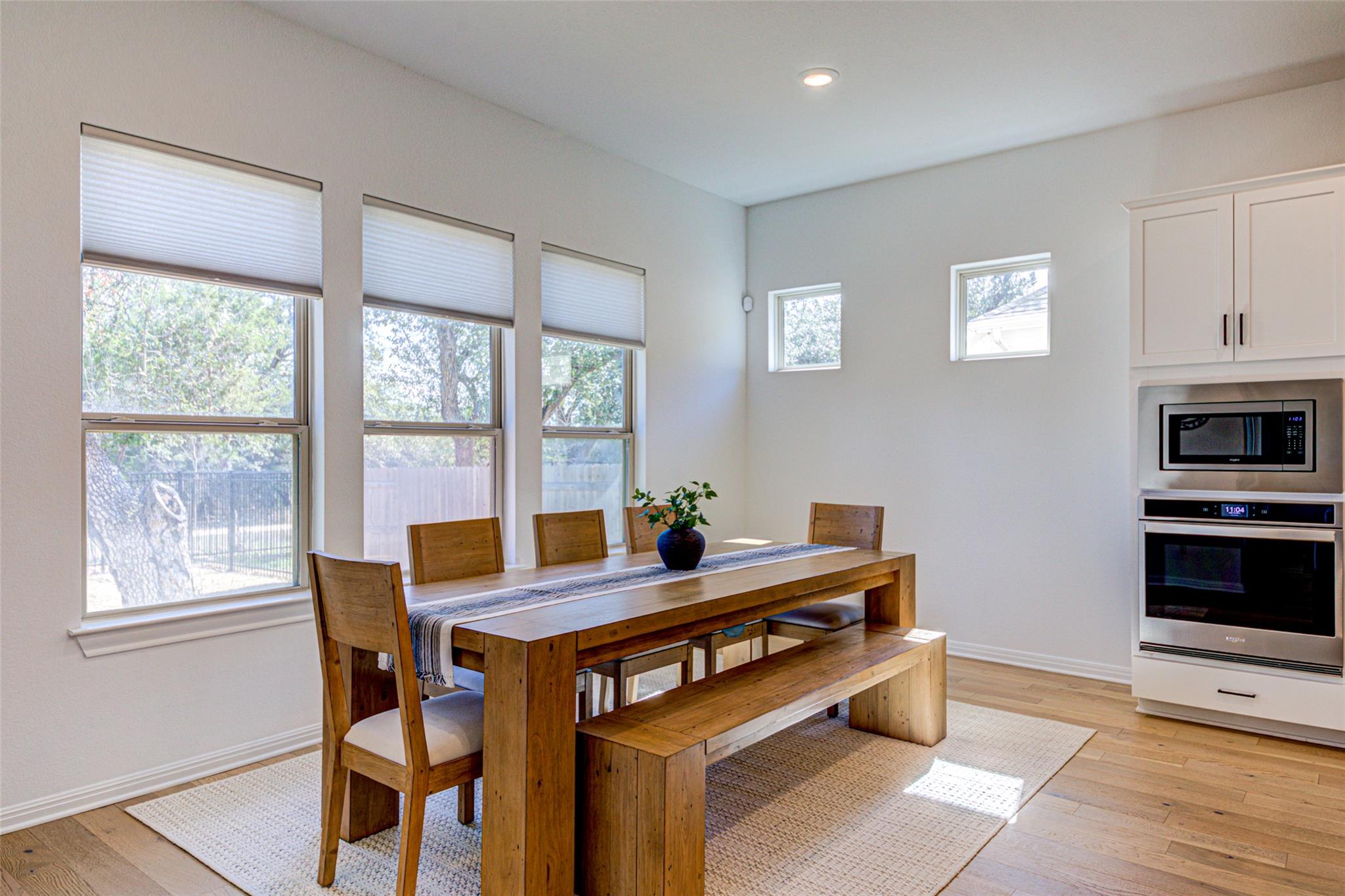 1976 Headwaters Blvd, Dripping Springs, TX 78620