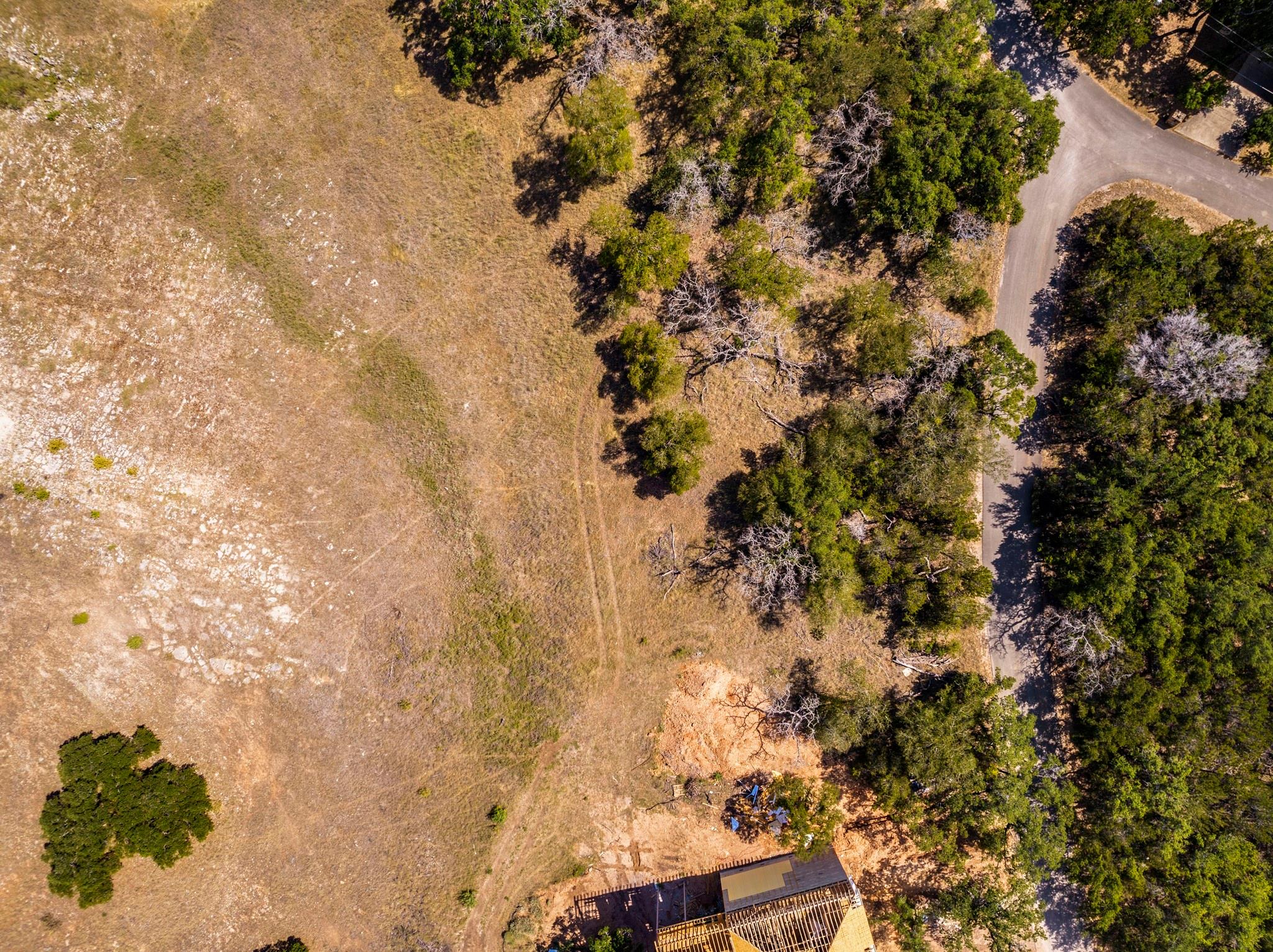 1303 Robin Trl, Lago Vista, TX 78645